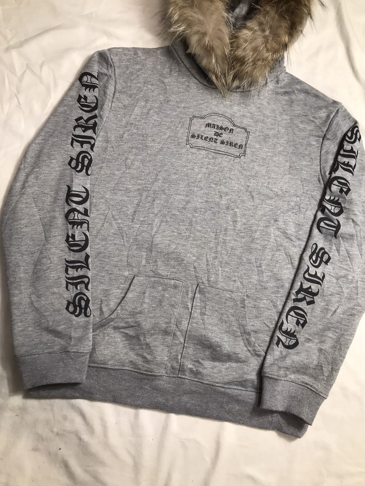 Beauty Beast Gothic maison Fur hoodie Ifsix lgb style Size US L / EU 52-54 / 3 - 3 Thumbnail