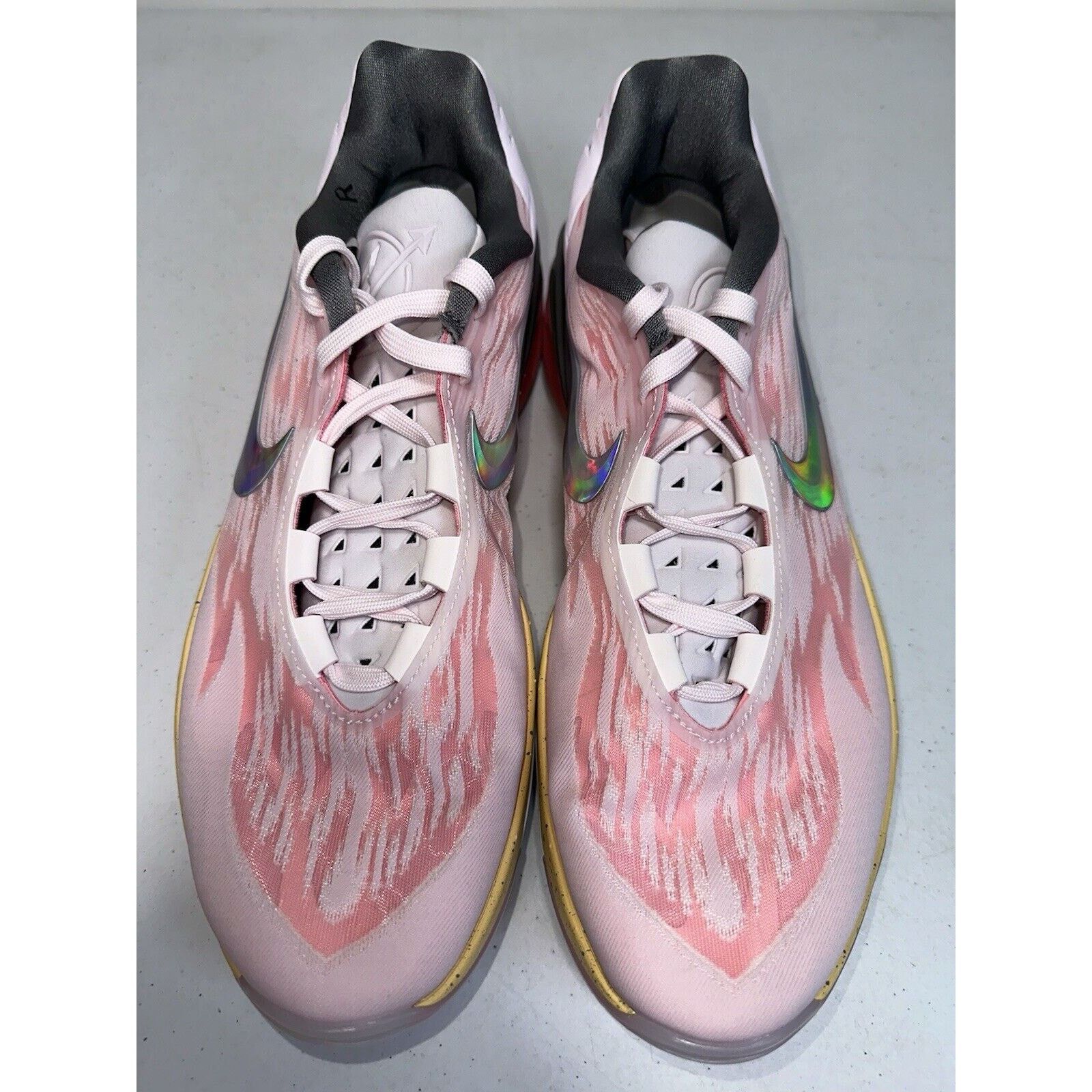 Nike Nike Zoom GT Cut 2 Pearl Pink | Men's Size 12.5 | DJ6015-602 Size US 12.5 / EU 45-46 - 3 Thumbnail