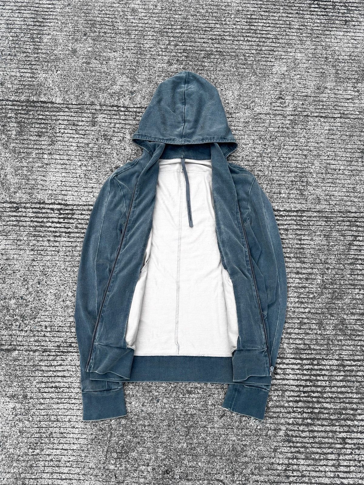 Attachment × Kazuyuki Kumagai Attachment Attachment Object Dyed
