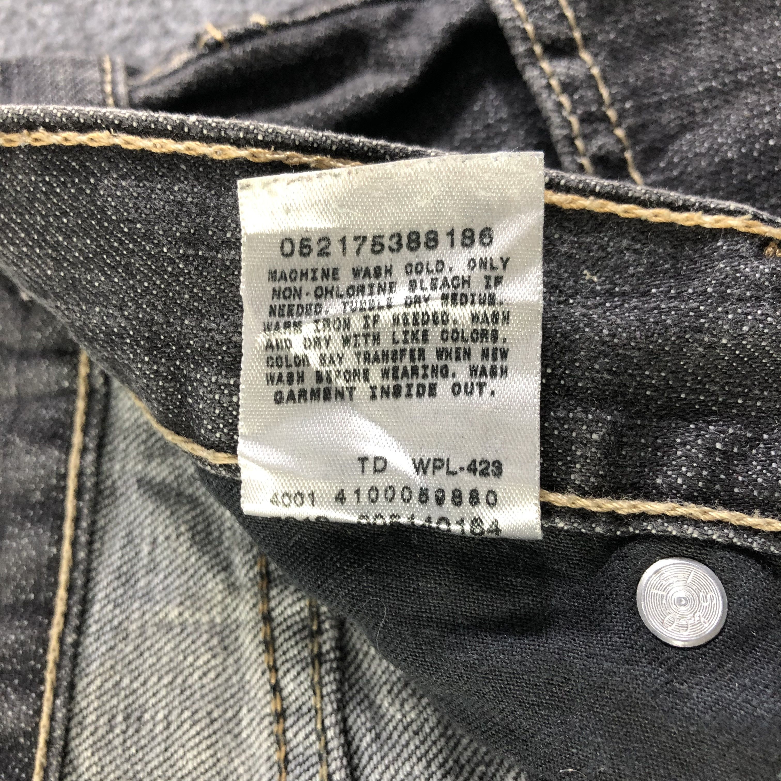 Levi's Vintage Levis 514 Jeans-J4523 Size US 37 - 12 Thumbnail