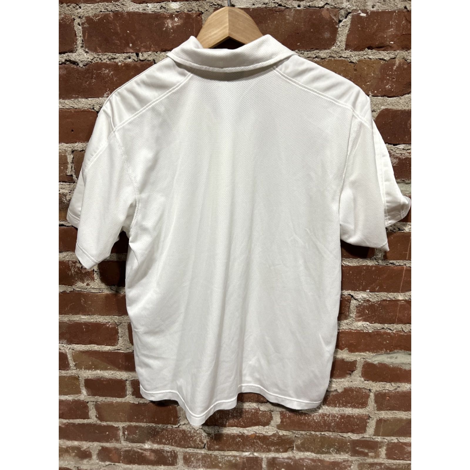 Nike VINTAGE Nike Mens White Polo Short Sleeve Collared Button 90s Center Swoosh Logo Size US L / EU 52-54 / 3 - 4 Thumbnail