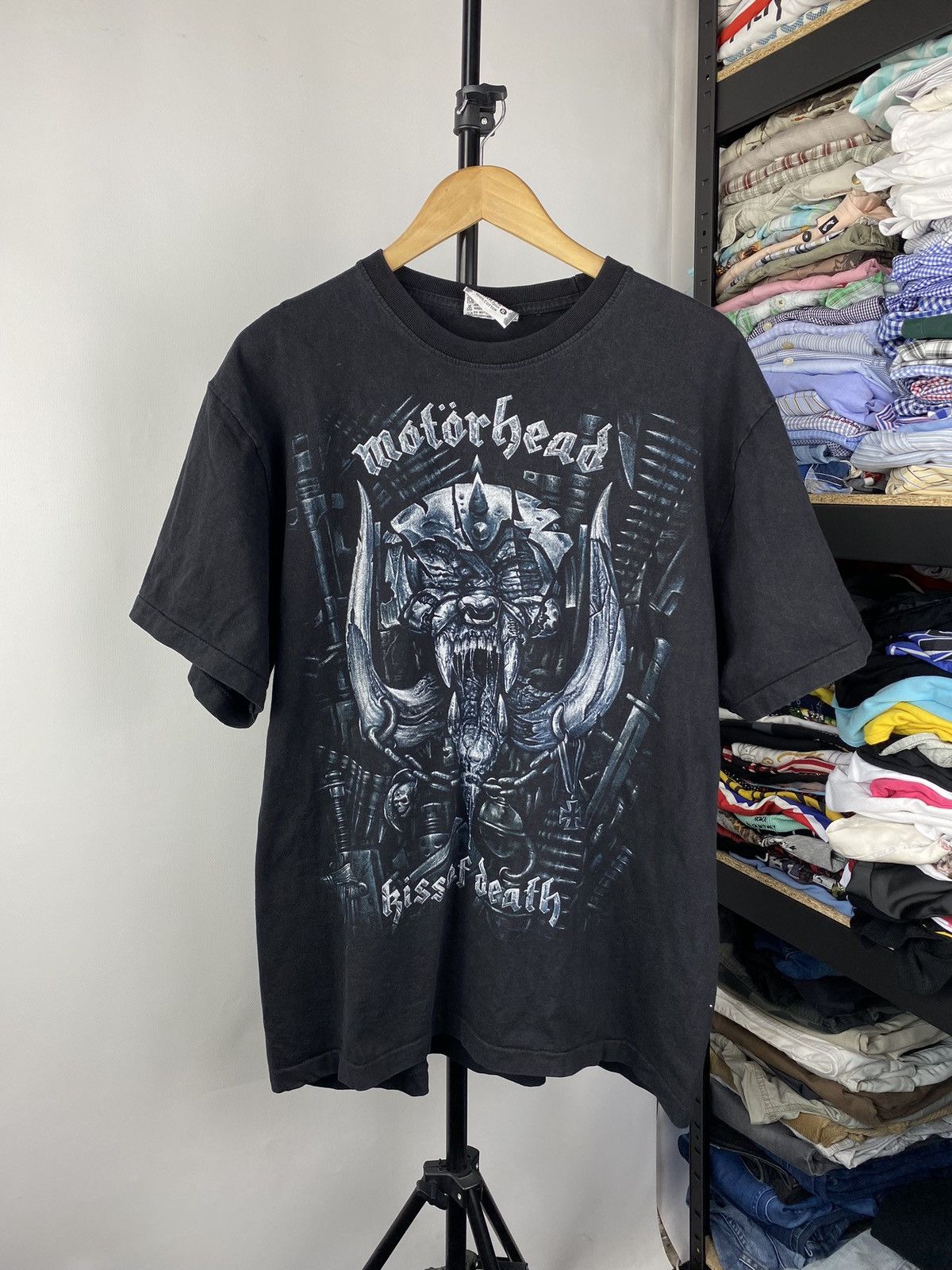 Band Tees × Vintage 🔥VNTG Motorhead Kiss of Death Black Gothic Tee Rock Metal xl Size US XL / EU 56 / 4 - 1 Thumbnail