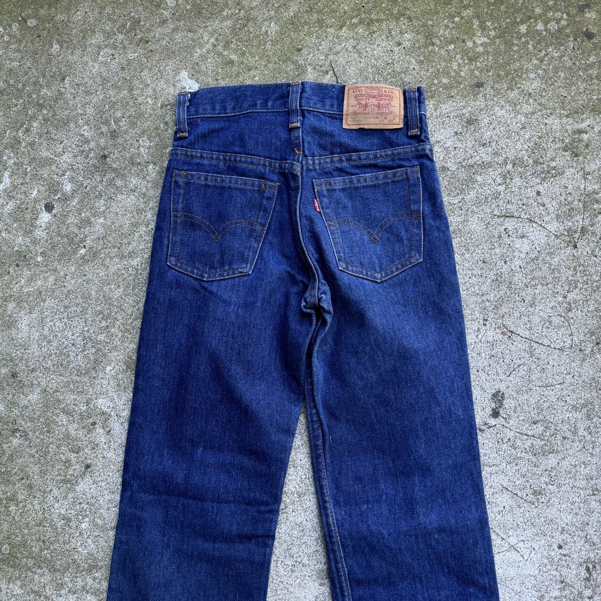 Levi's Vintage 80s Levi's 563 Dark Wash Bootcut Jeans 24x32 Size 24" / US 00 / IT 34 - 3 Thumbnail