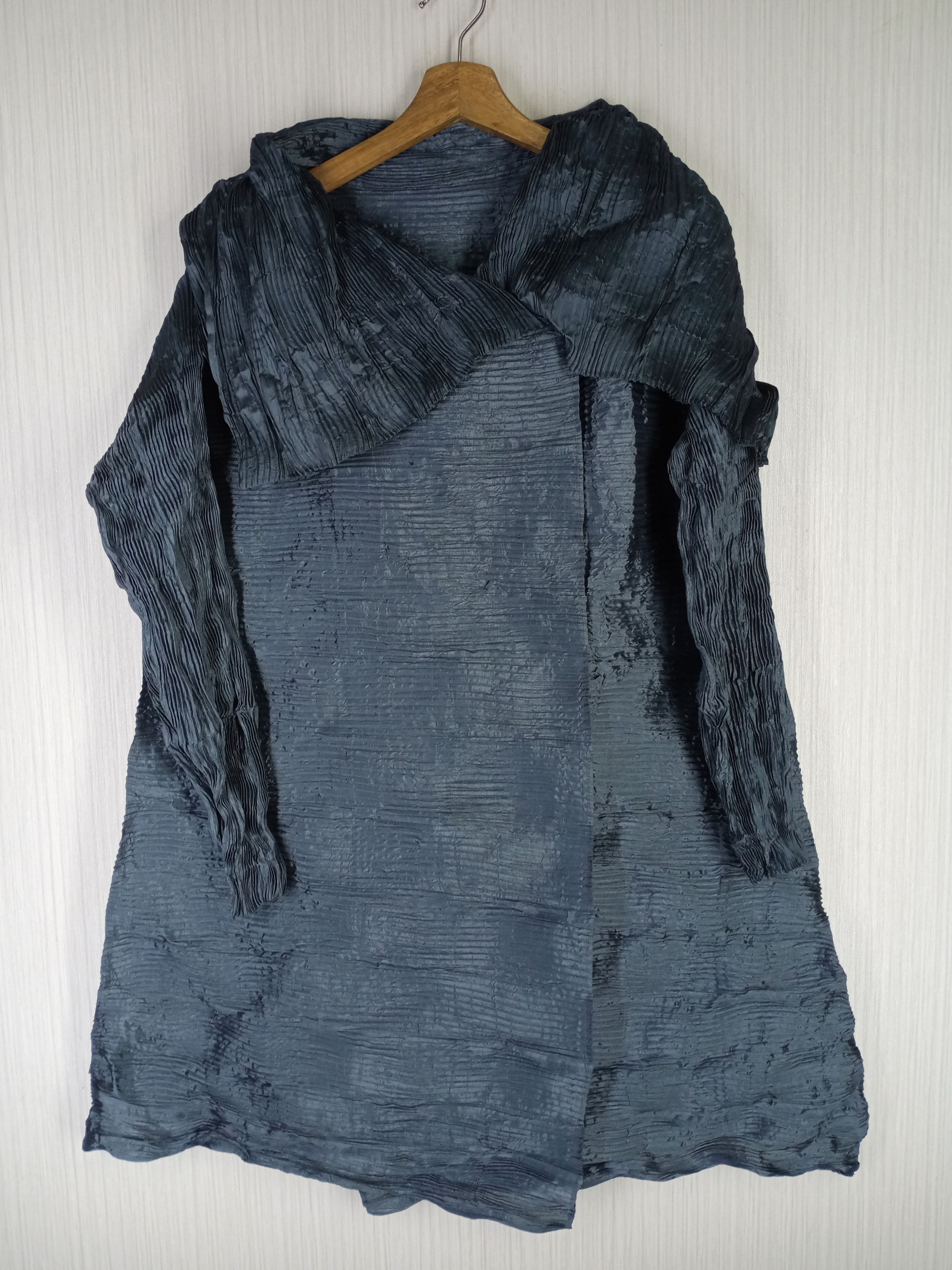 Homme Plisse Issey Miyake × Issey Miyake × Pleats Please Issey Miyake Rare Issey Miyake Pleats Please Dress Size M / US 6-8 / IT 42-44 - 4 Thumbnail