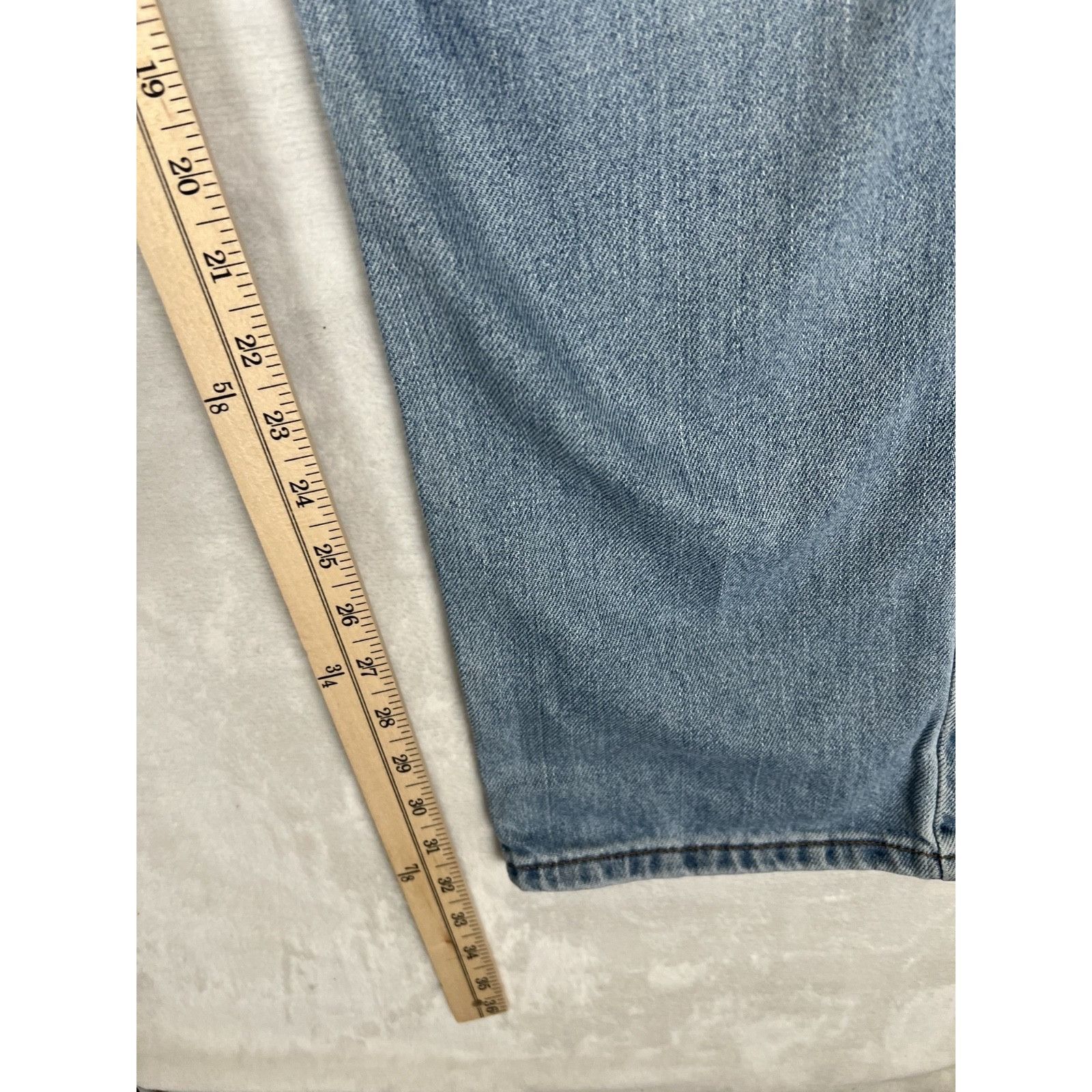 Levi's Vintage 505 Levi’s Blue Denim Jeans Size 36x32 Distressed Gr Size US 36 / EU 52 - 5 Thumbnail