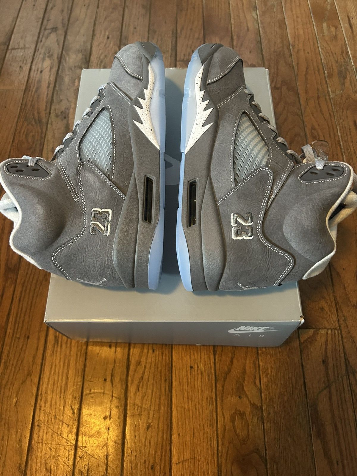 Nike Air Jordan 5 Retro Wolf Grey - Size 11.5 Size US 11.5 / EU 44-45 - 6 Thumbnail