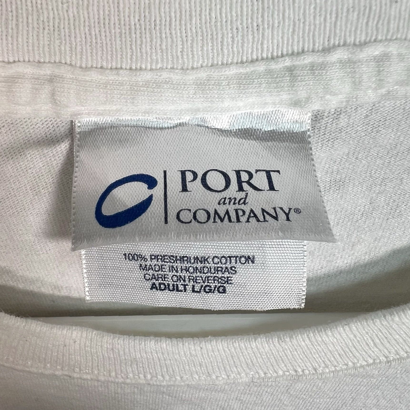 Port & Company VINTAGE Fandomfest Comic Toy Expo T-Shirt Adult Large White Mens Size US L / EU 52-54 / 3 - 5 Thumbnail