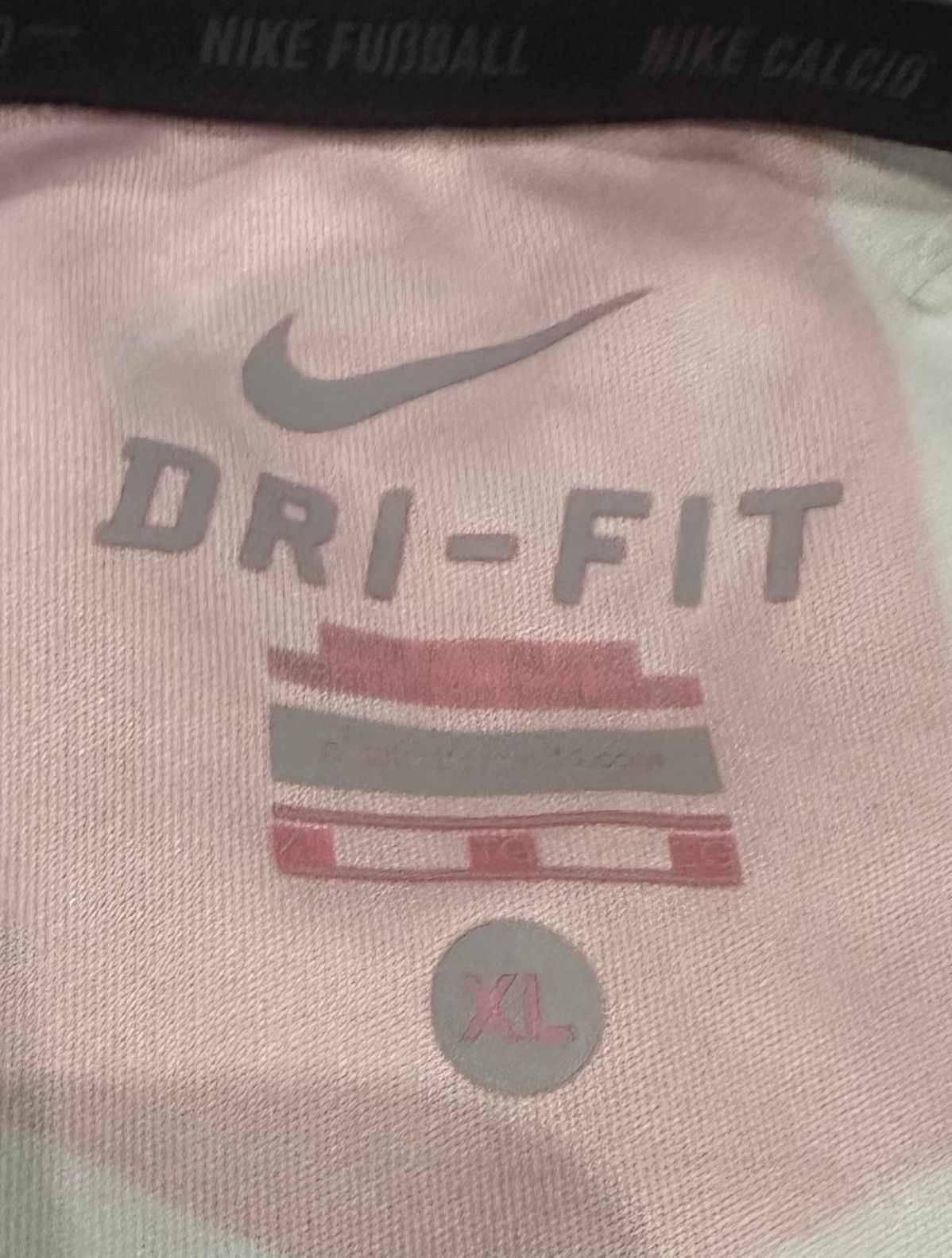 Nike Nike England 14 /15 Training Football Shirt Soccer Jersey Size US XL / EU 56 / 4 - 3 Thumbnail