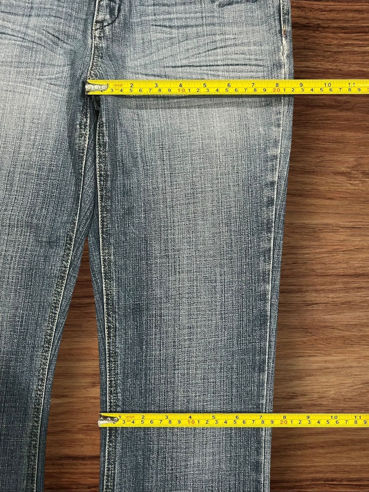 Japanese Brand Vintage Japanese Brand Blue Washed Distressed Flare Jeans Size 27" / US 4 / IT 40 - 14 Thumbnail