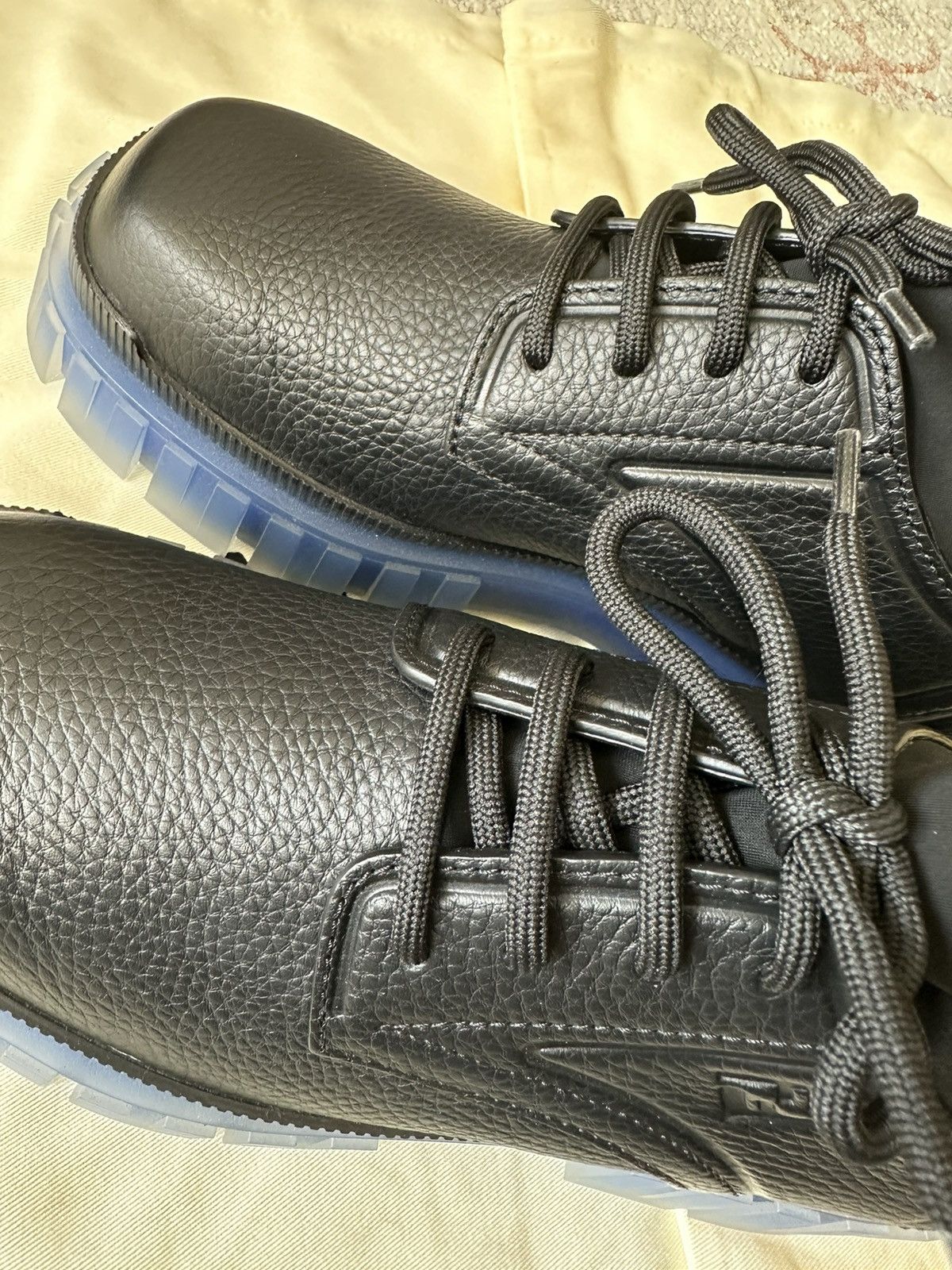 Fendi Fendi Leather Derbies size 8 US Size US 8 / EU 41 - 7 Thumbnail
