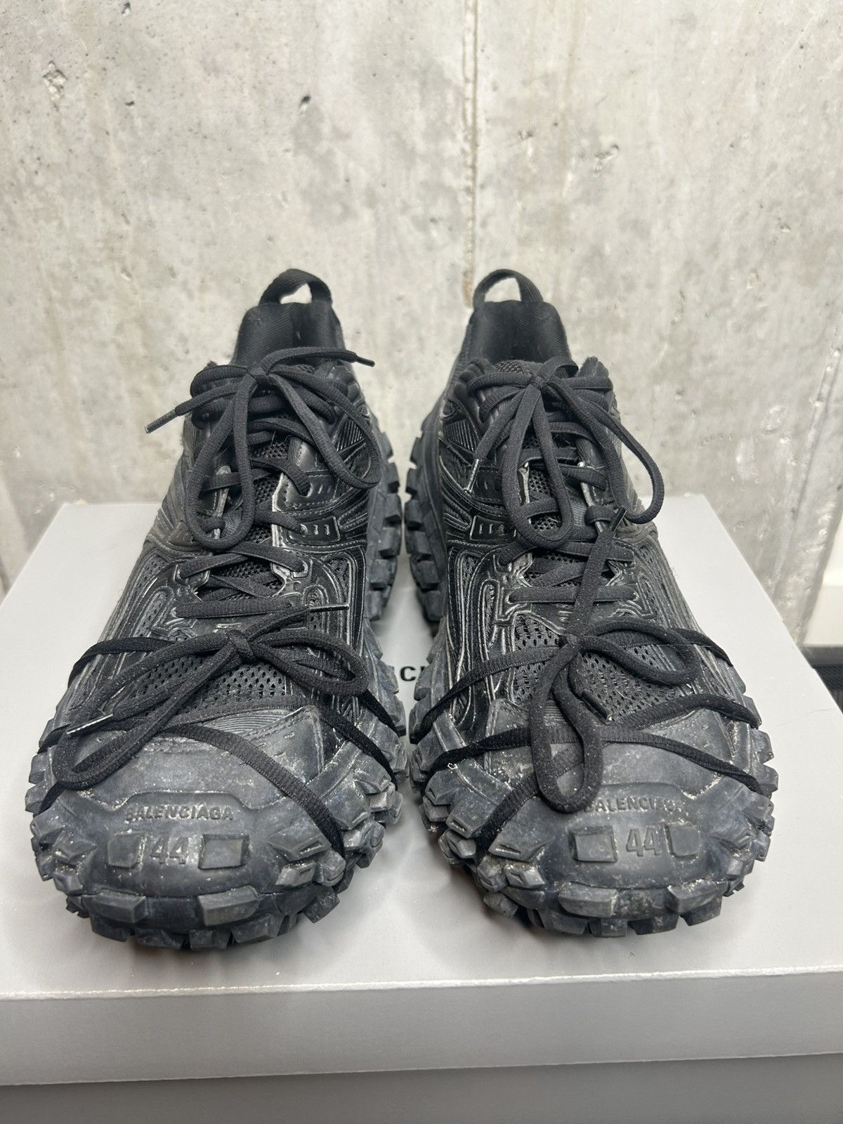 Balenciaga Balenciaga Defender Sneakers Size US 11 / EU 44 - 3 Thumbnail
