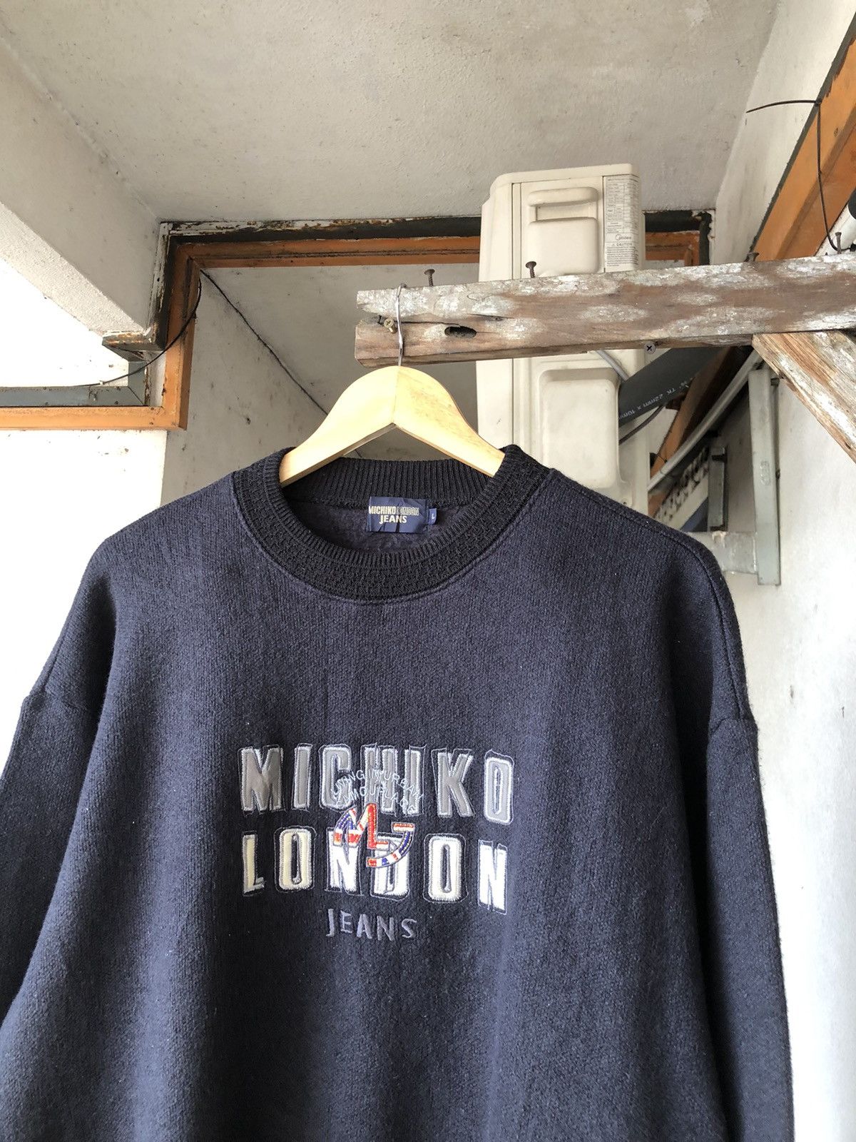Michiko Koshino London Vintage 90s Michiko London Jeans Embroidery Logo Sweatshirt Size US L / EU 52-54 / 3 - 5 Thumbnail