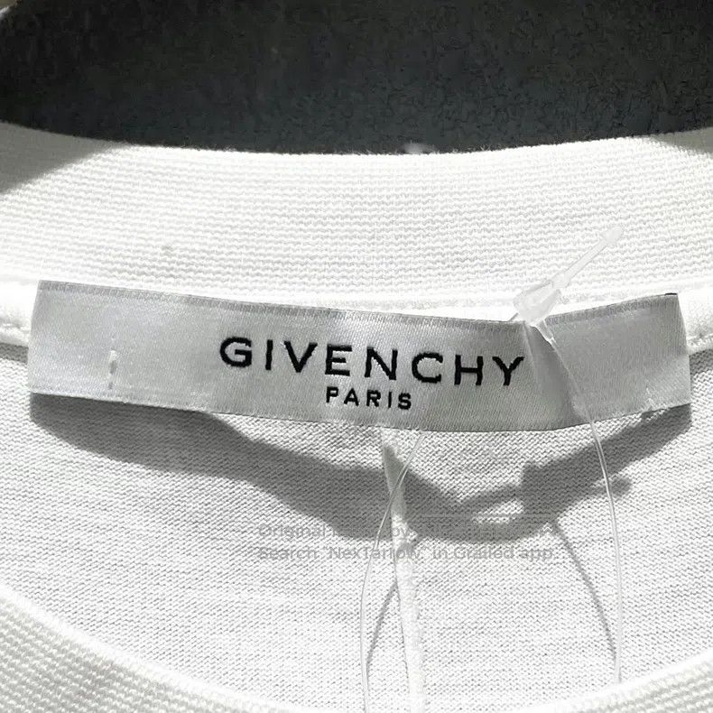 Givenchy Givenchy White Printed Short-Sleeve T-Shirt Size US XL / EU 56 / 4 - 3 Thumbnail