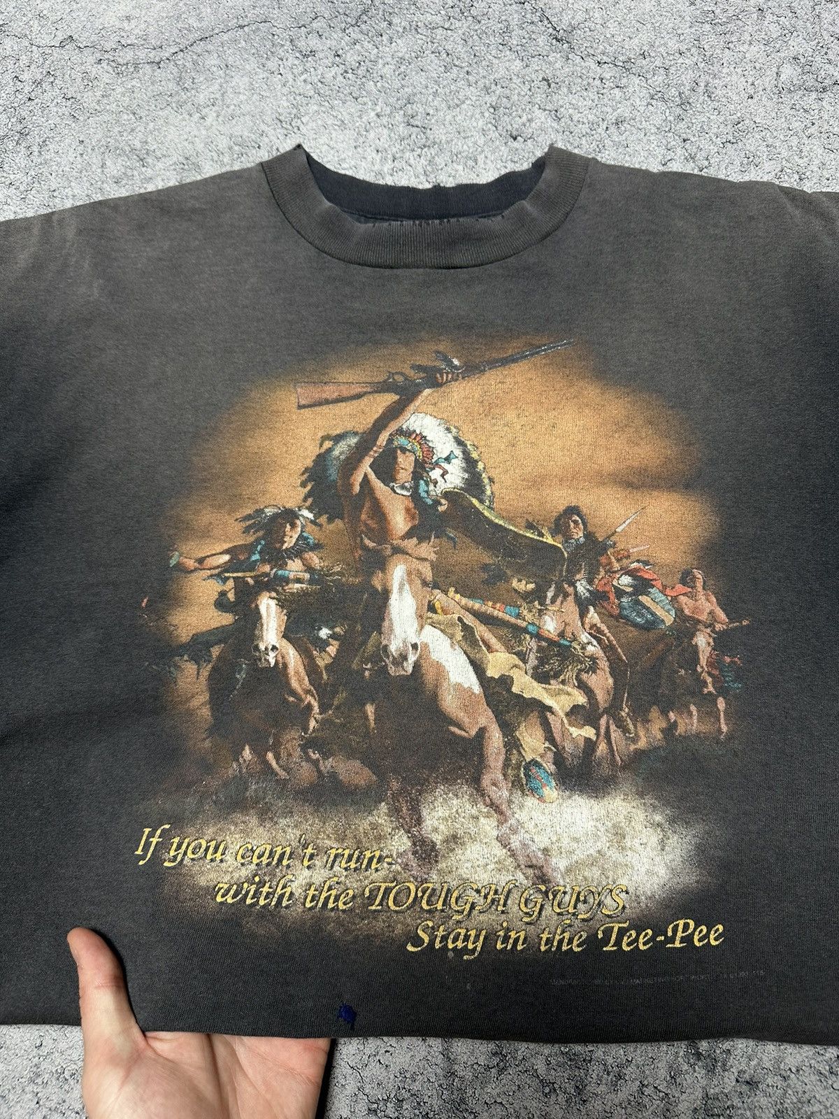 Delta Vintage Sun Faded Navajo Western Indian Graphic T-Shirt Size US XL / EU 56 / 4 - 7 Thumbnail