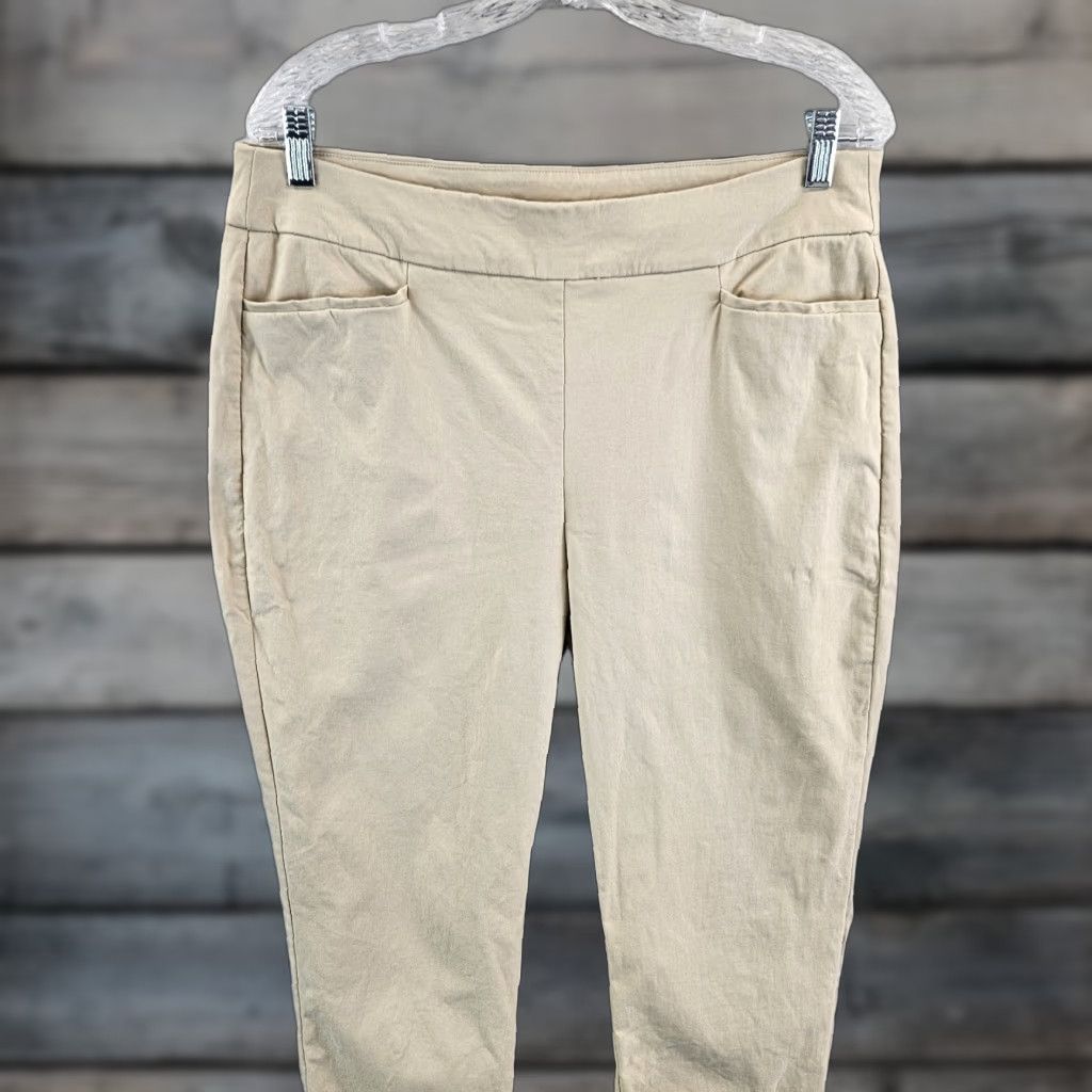 Vintage VINTAGE Chicos Womens Cropped Pants Sz 12 Beige Pull On High Rise Rayon Blend Size 34" / US 12 / IT 48 - 1 Thumbnail