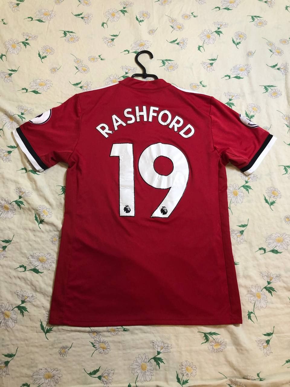 Adidas Manchester United F.C. 2017-2018 home football shirt Adidas Size US S / EU 44-46 / 1 - 15 Thumbnail