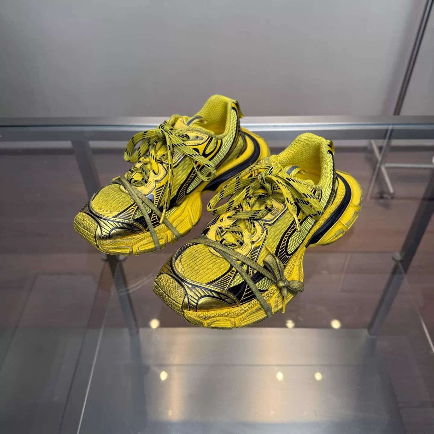 Balenciaga Balenciaga 3XL Dadshoe Black/Yellow Distressed 42 99 OG Size US 9 / EU 42 - 1 Thumbnail