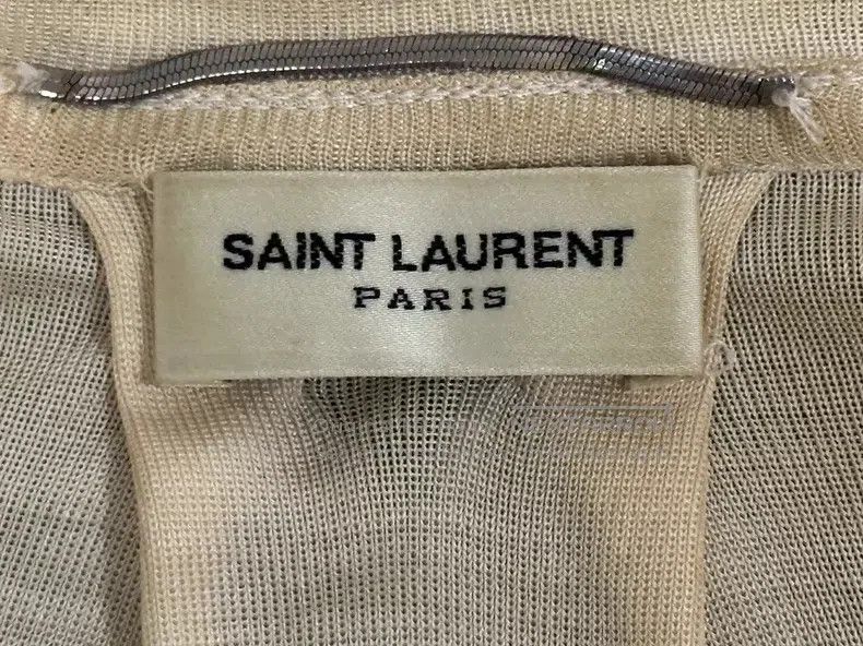 Saint Laurent Paris Saint Laurent Paris White Silk Short Sleeve i Size US L / EU 52-54 / 3 - 2 Thumbnail
