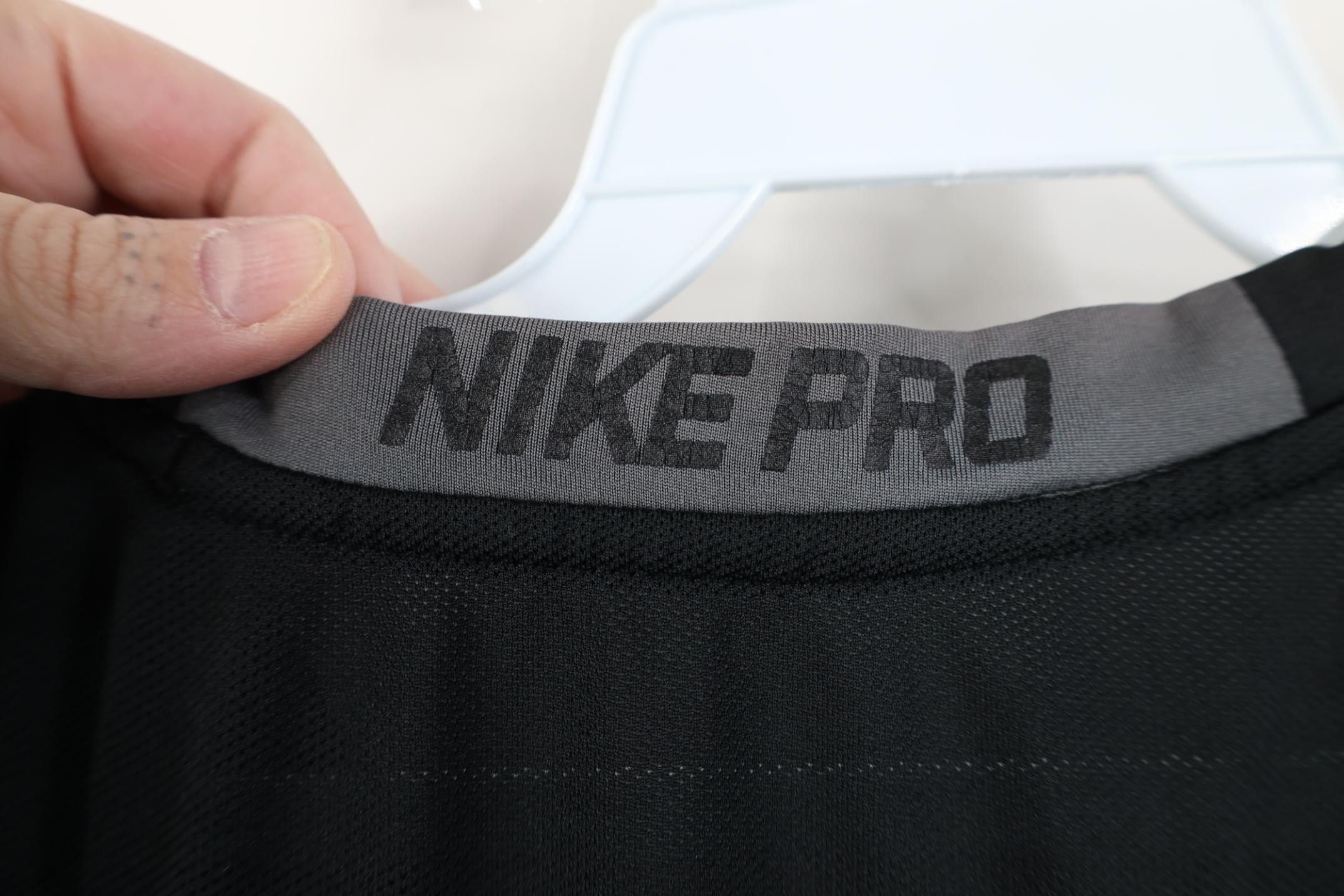 Nike Nike Pro Combat Compression Sleeveless Muscle T-Shirt Black Size US L / EU 52-54 / 3 - 14 Thumbnail