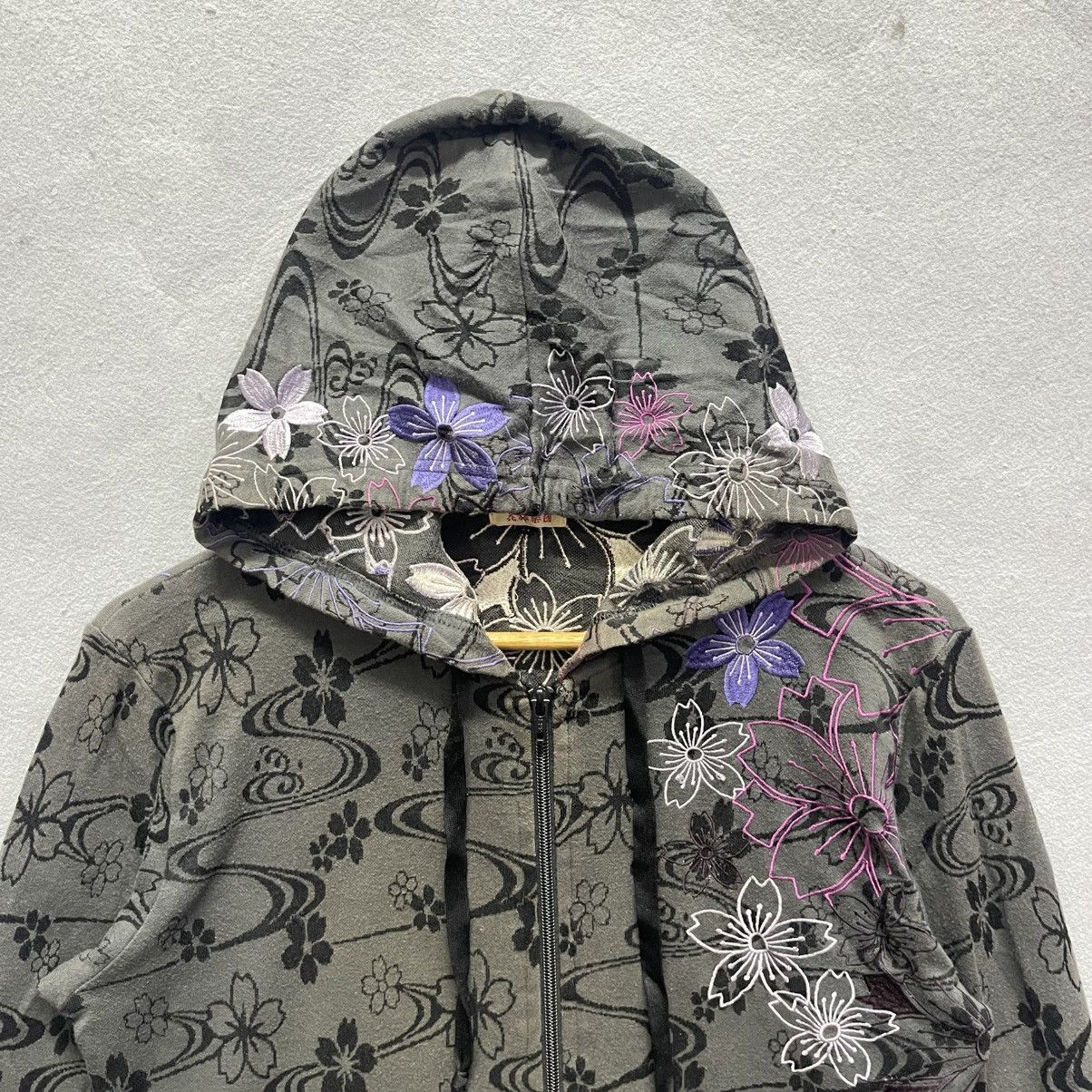 Japanese Brand Japanese Classic Script Floral Pattern Zip Hoodie Size US M / EU 48-50 / 2 - 2 Thumbnail