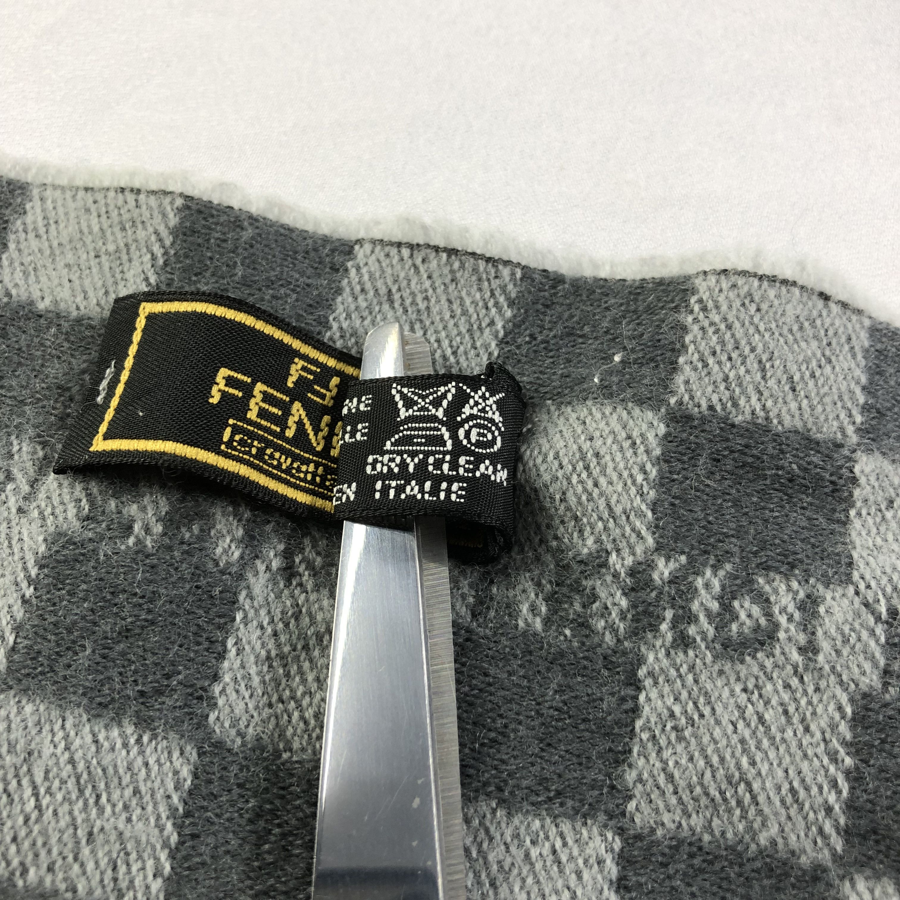 Fendi Fendi Checkered Wool Scarf Muffler V1446 Size ONE SIZE - 6 Thumbnail
