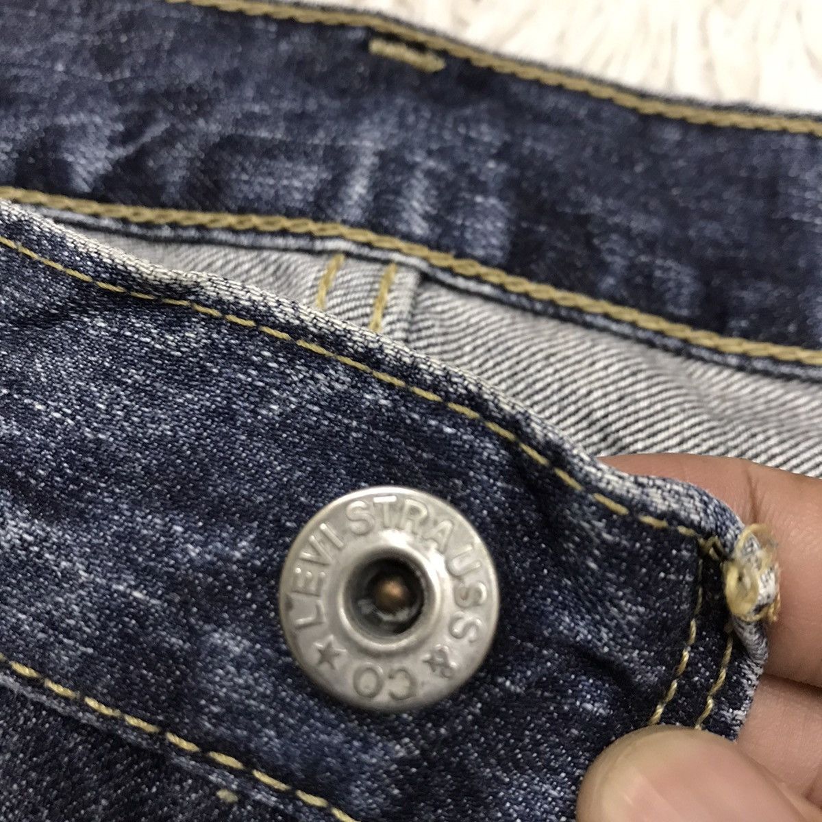 Levi's Vintage Levis 502 Distressed Design Denim Jeans Size US 32 / EU 48 - 12 Thumbnail