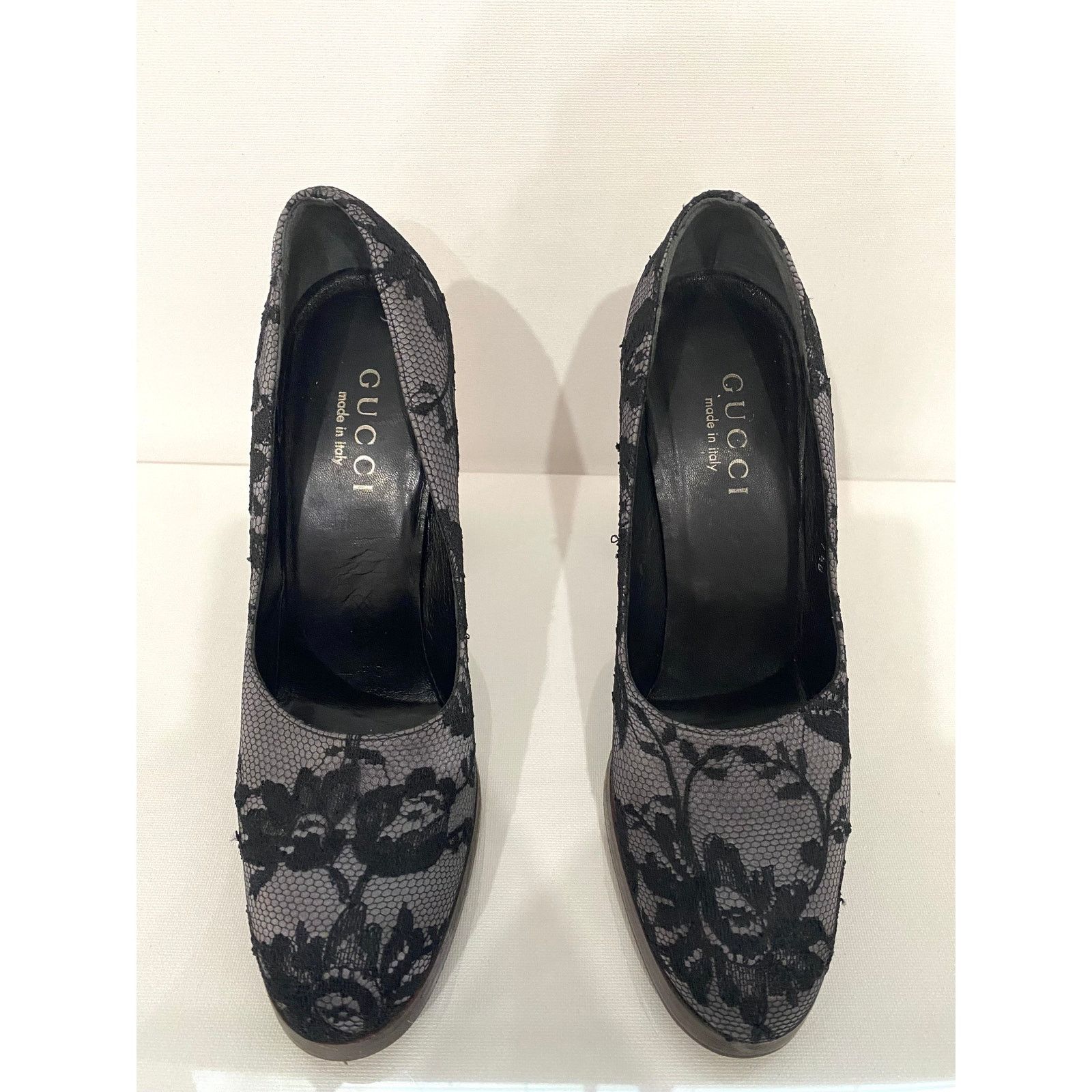 Gucci Early 00's Tom Ford Gucci Lace/Silk Platform Heels Size US 7.5 / IT 37.5 - 2 Thumbnail