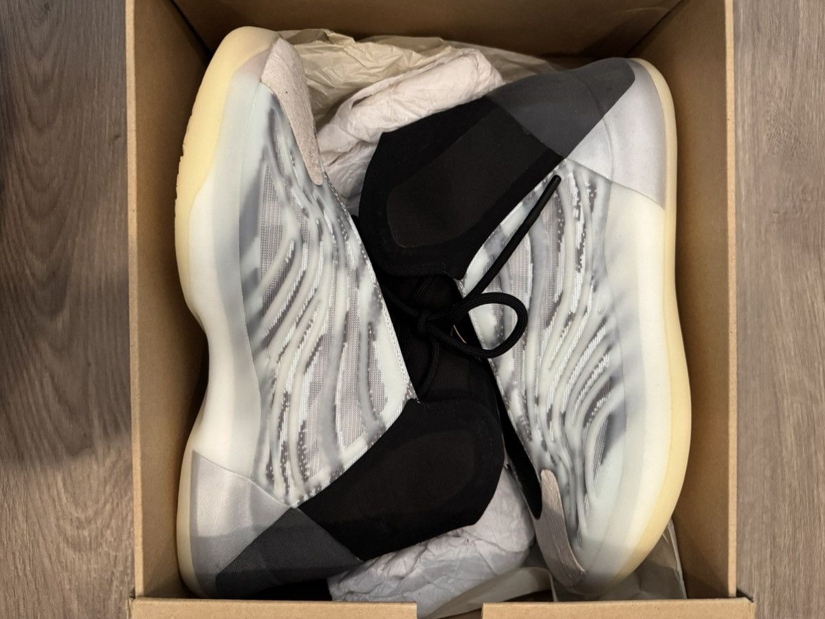 Adidas × Kanye West YZY adidas basketball FZ4362 men’s 10.5 Size US 10.5 / EU 43-44 - 1 Thumbnail