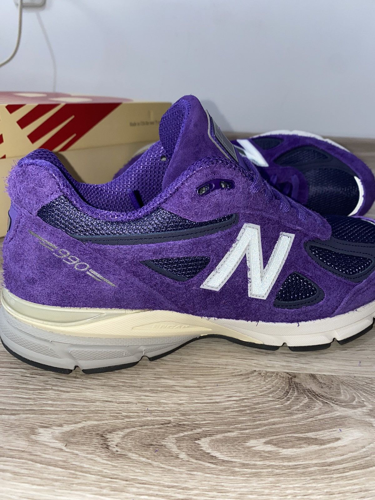 New Balance New Balance 990v4 Size US 9 / EU 42 - 12 Thumbnail