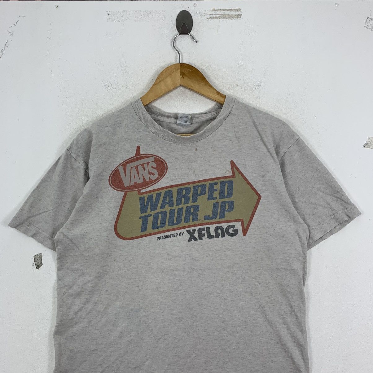 Vans Vintage VANS WRAPPER TOUR Jp Xflag Korn Limp Bizkit Tshirt Size US M / EU 48-50 / 2 - 3 Thumbnail