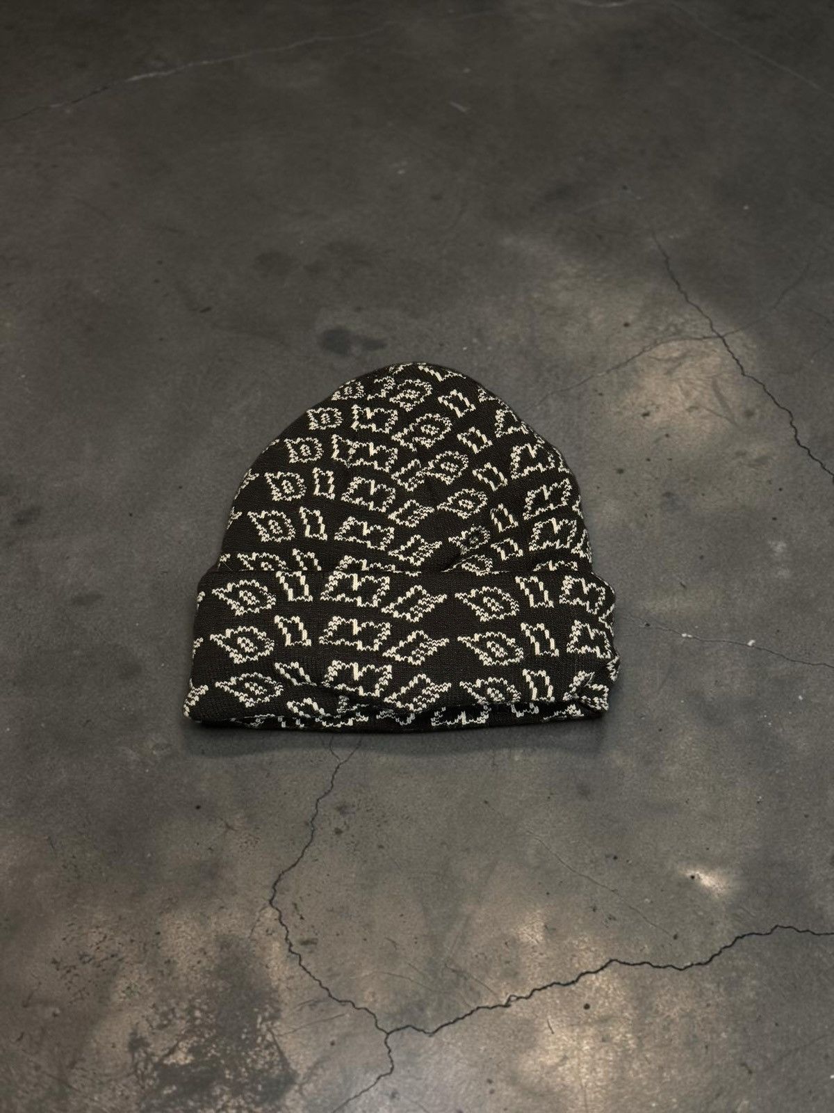 Dime Dime Beanie Size ONE SIZE - 3 Thumbnail