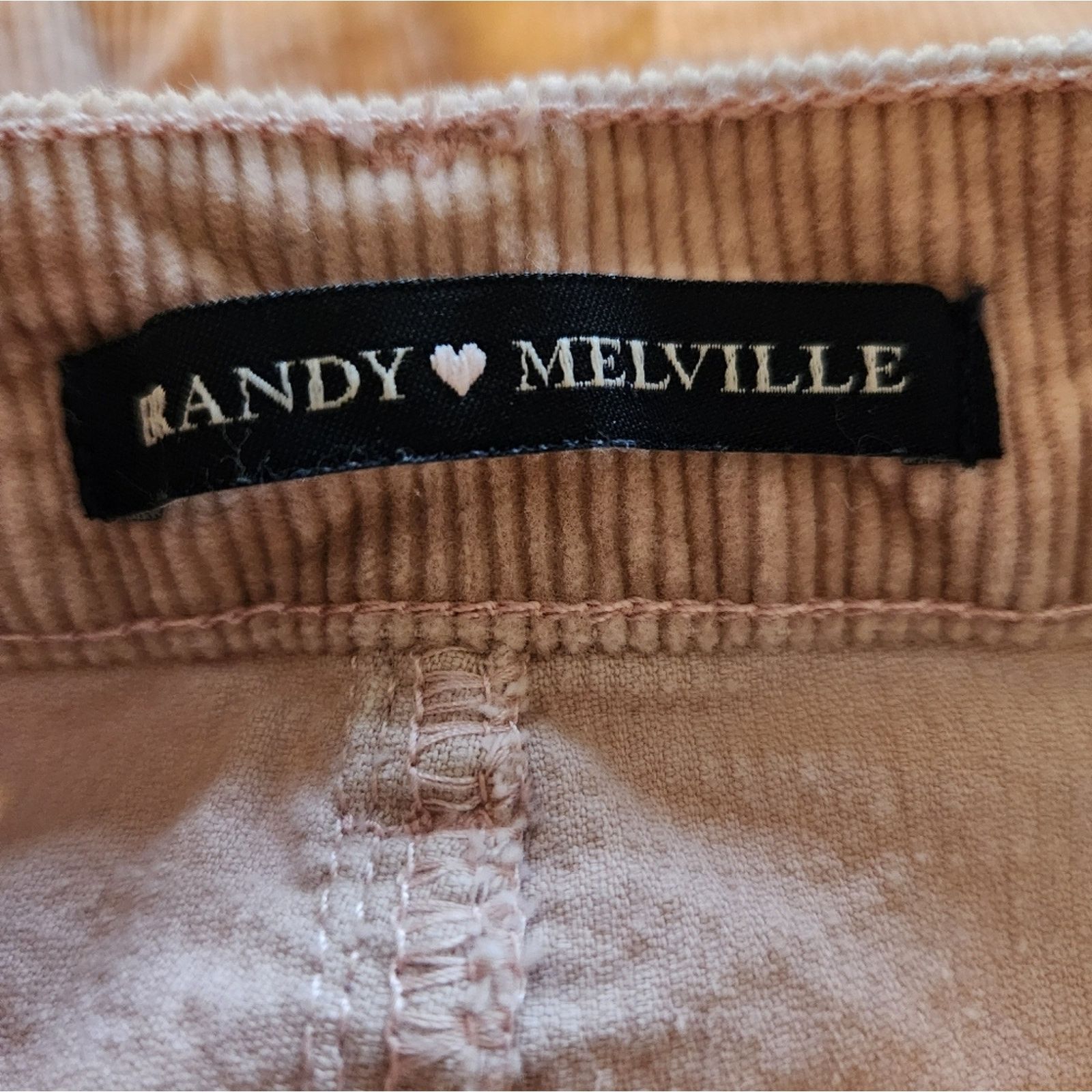 Brandy Melville Brandy Melville Juliette Cord Pink Mini Skirt Small Size 27" / US 4 / IT 40 - 4 Thumbnail