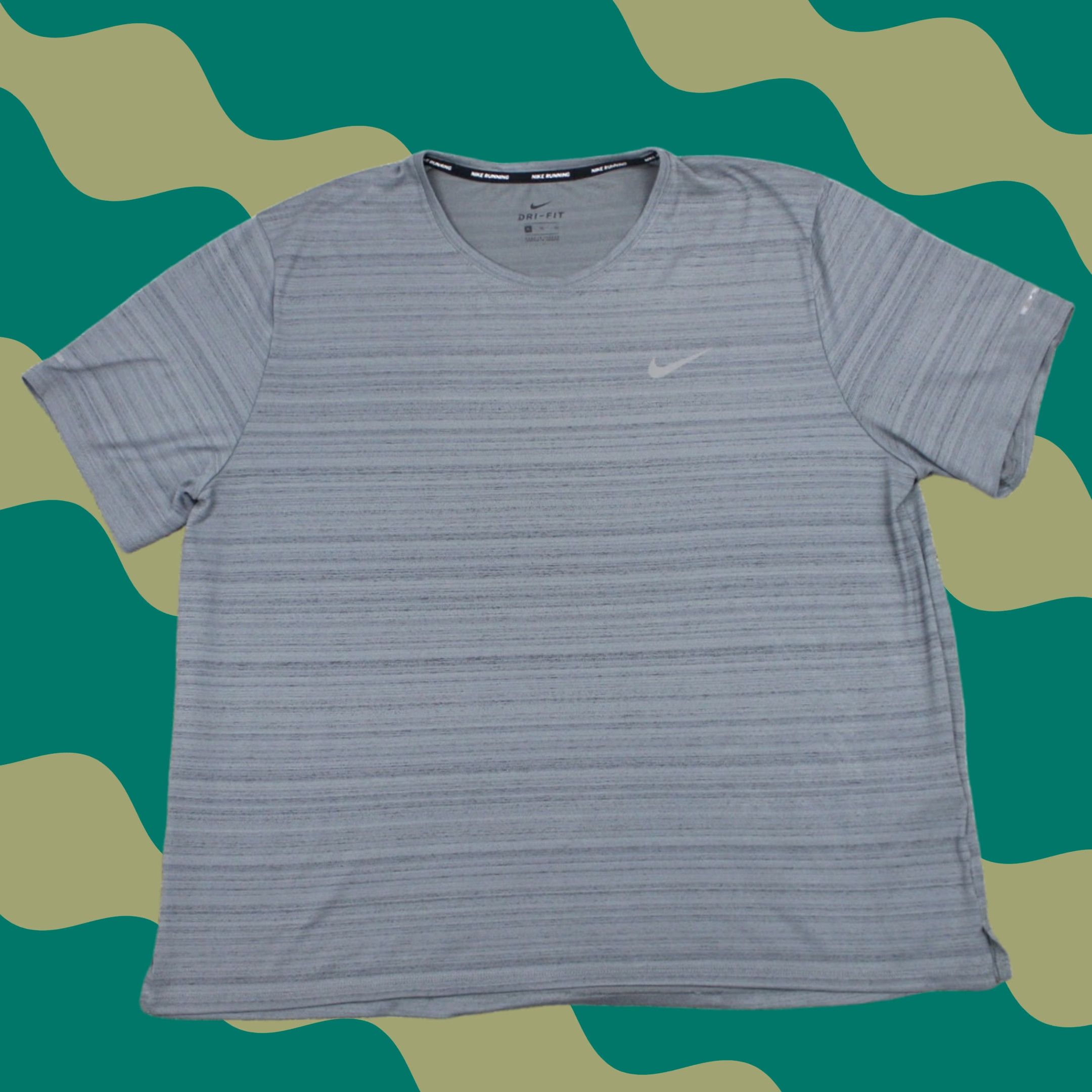Nike Nike Dri-FIT Running Shirt Mens XL Gray Polyester S/S Pullover Athletic Breathable Lightweight Logo Size US XL / EU 56 / 4 - 1 Thumbnail
