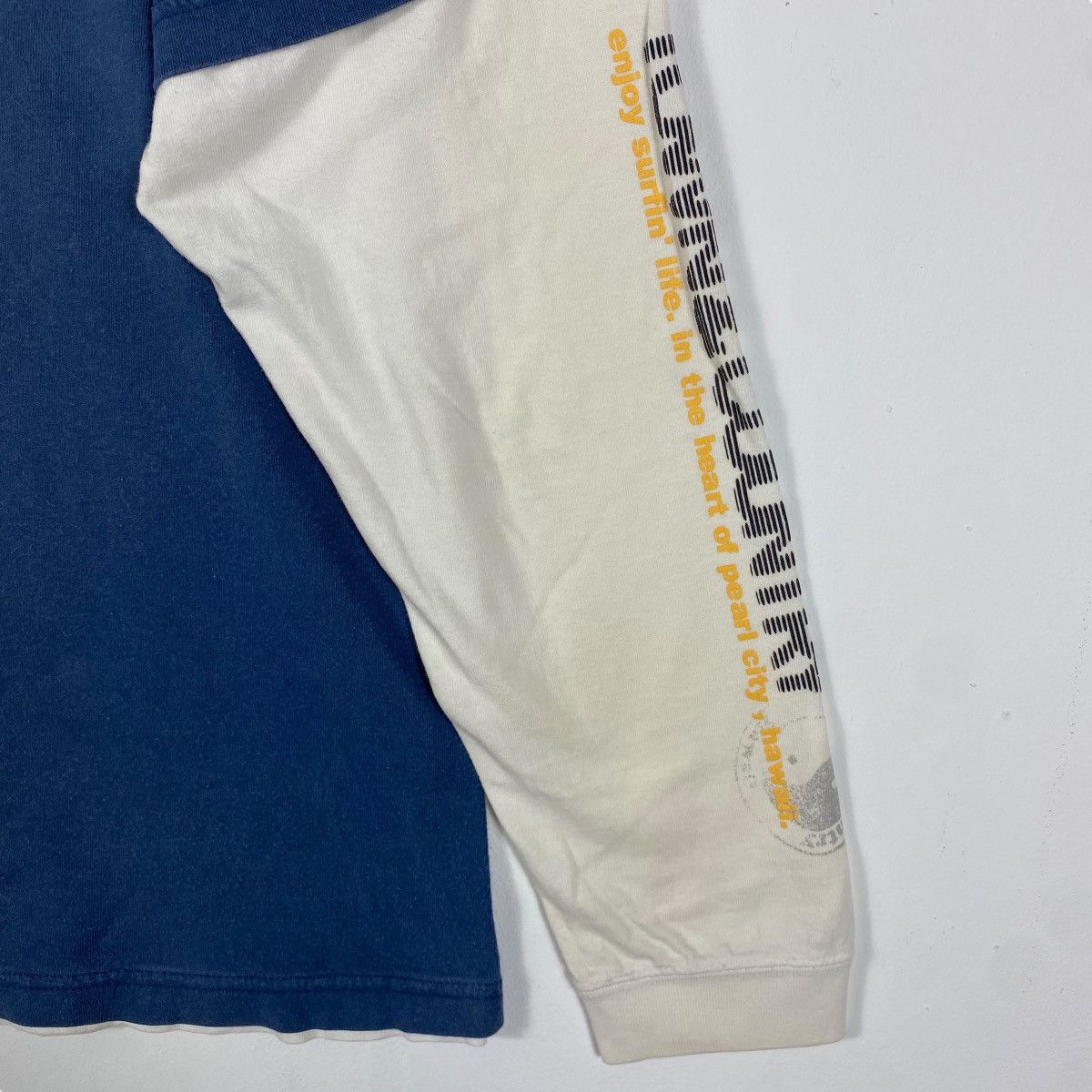 Vintage Vintage TOWN & COUNTRY Enjoy Surfin' Life Double Layered Tee Size US M / EU 48-50 / 2 - 6 Thumbnail