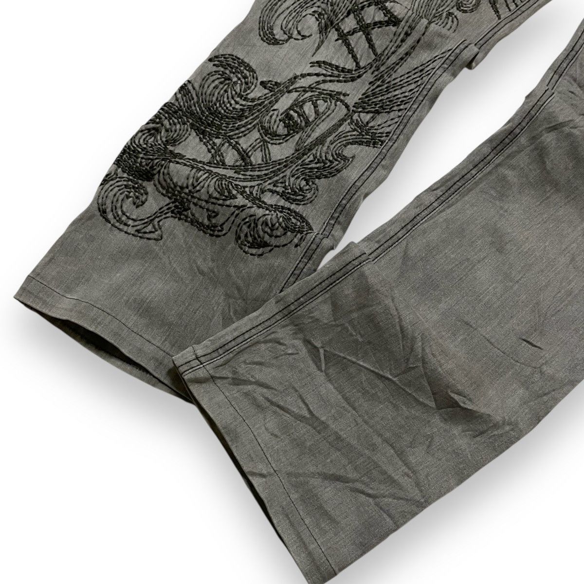 Japanese Brand FLARED HACHIYAMACHO SHIBUYAKU EMBROIDERED DRAGON (з0×40) Size US 30 / EU 46 - 5 Thumbnail