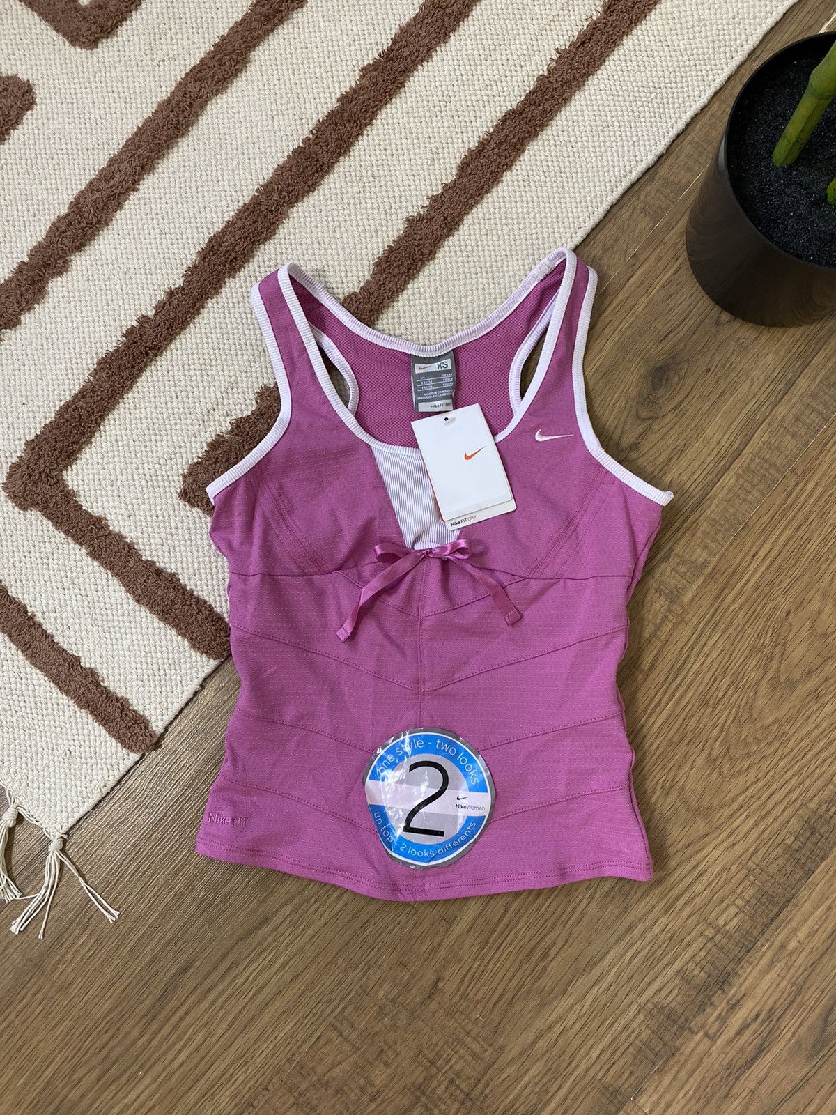 Nike 🎀CUTE CROPPED NIKE TOP MINI SWOOSH🎀 Size XS / US 0-2 / IT 36-38 - 1 Thumbnail