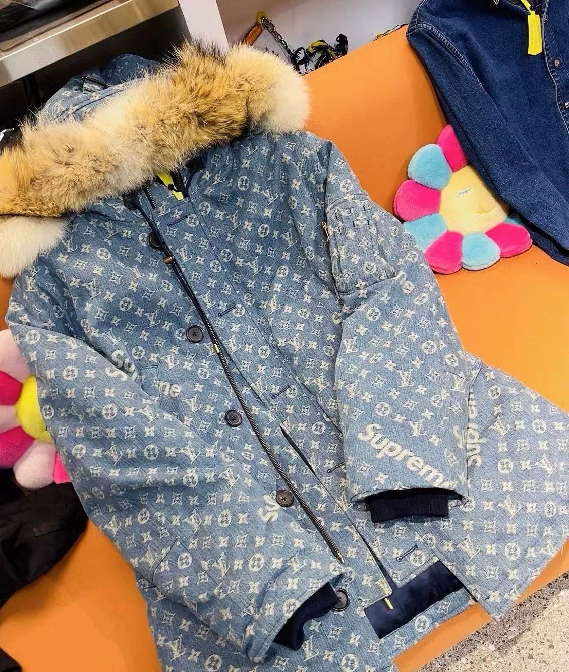 Louis Vuitton × Supreme LOUIS VUITTON x SUPREME Jacquard Denim N