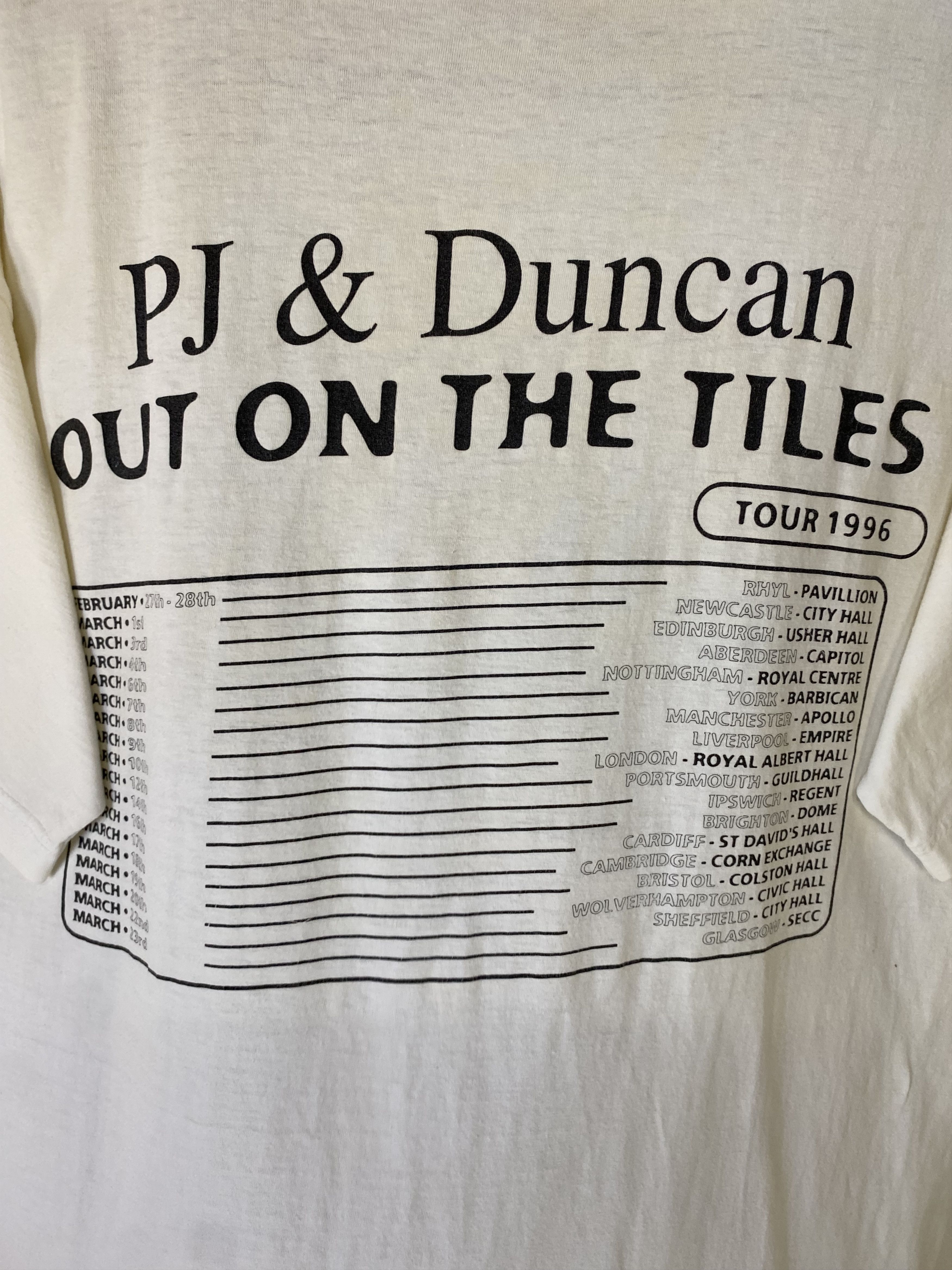 Other Vtg 90s Pj and duncan tour shirt Size US M / EU 48-50 / 2 - 7 Thumbnail
