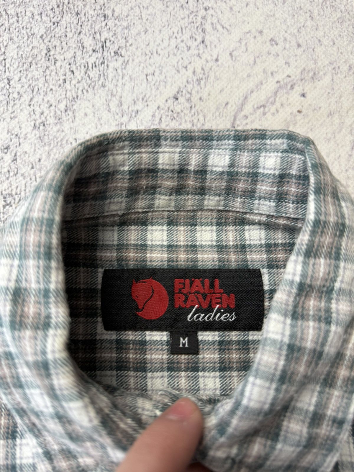 Fjallraven Vintage Fjallraven Ladies Flannel Checkered Shirt USA Size M / US 6-8 / IT 42-44 - 10 Thumbnail