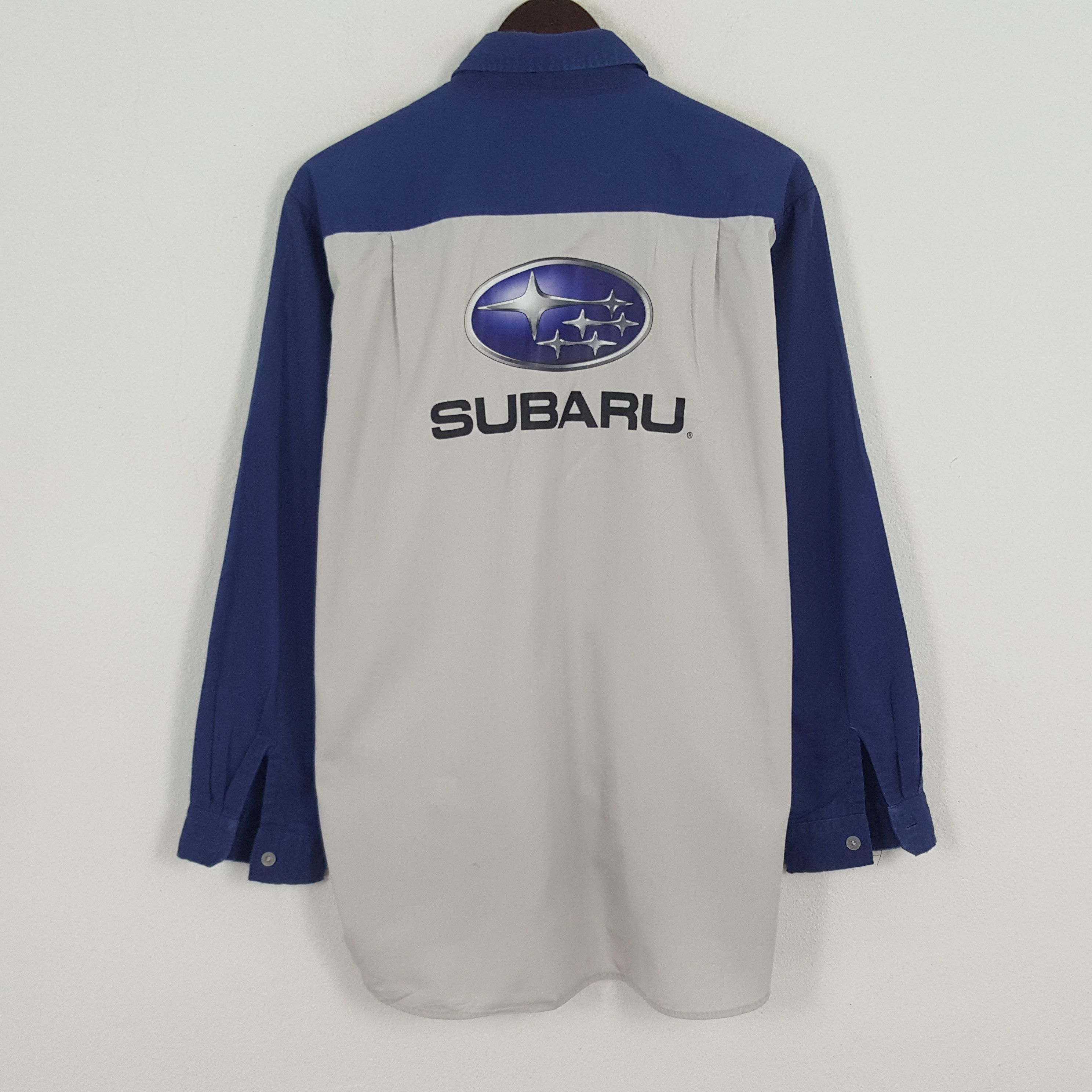 Vintage Vintage Subaru Custom Art Logo Sport Uniform Button Shirt Size US L / EU 52-54 / 3 - 1 Thumbnail