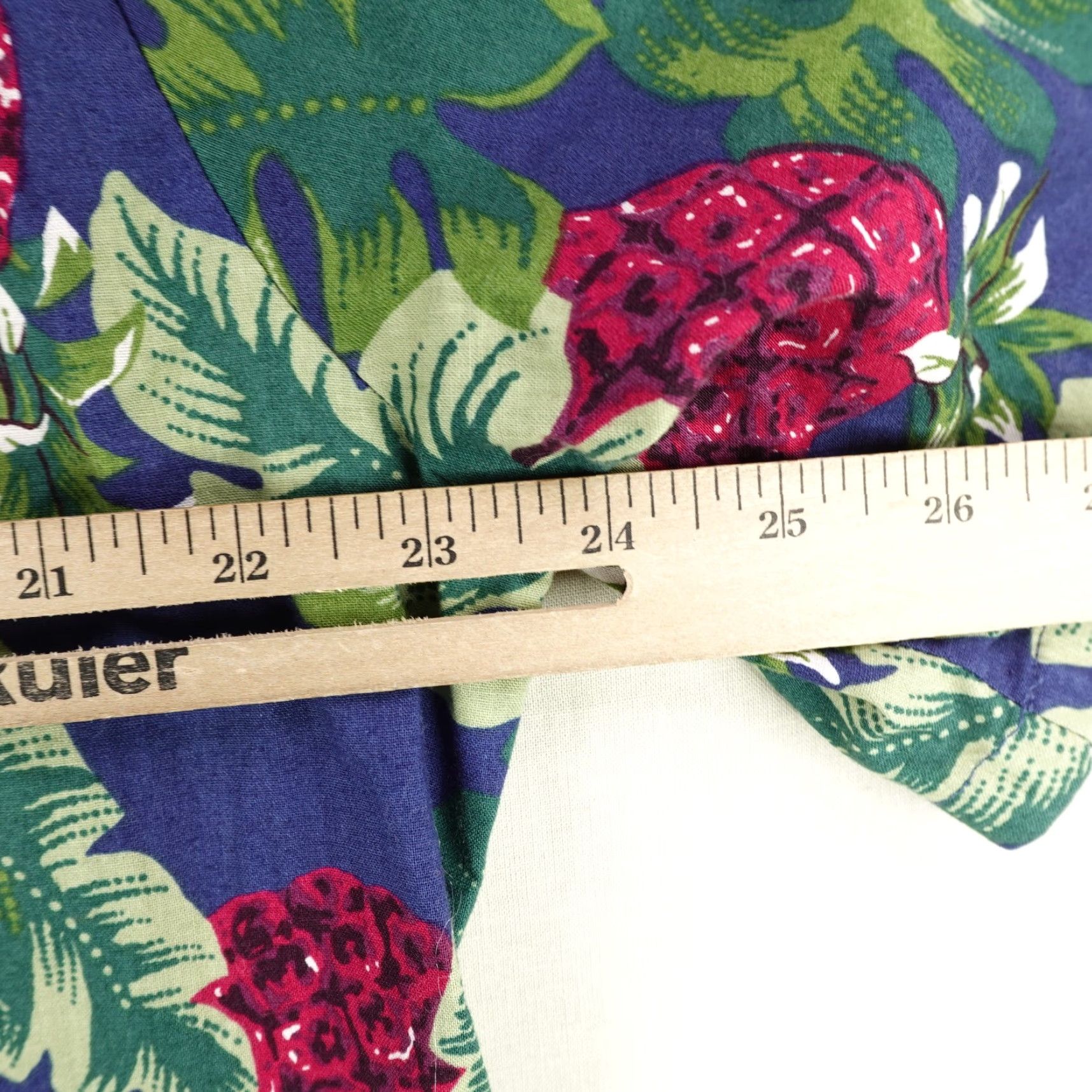 Hilo Hattie VINTAGE HILO HATTIE Shirt Men Large Floral Hawaiian Aloha Button-Up Short Sleeve Purple Cotton 80s/90s Beachwear Mens Size US L / EU 52-54 / 3 - 6 Thumbnail