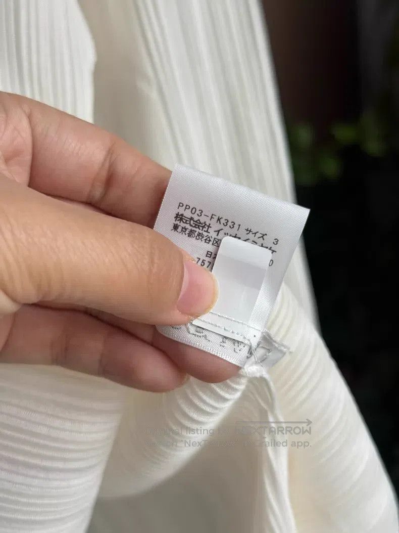 Issey Miyake Issey Miyake Ribbed Round Neck Long Sleeve Top Off White Size L / US 10 / IT 46 - 5 Thumbnail