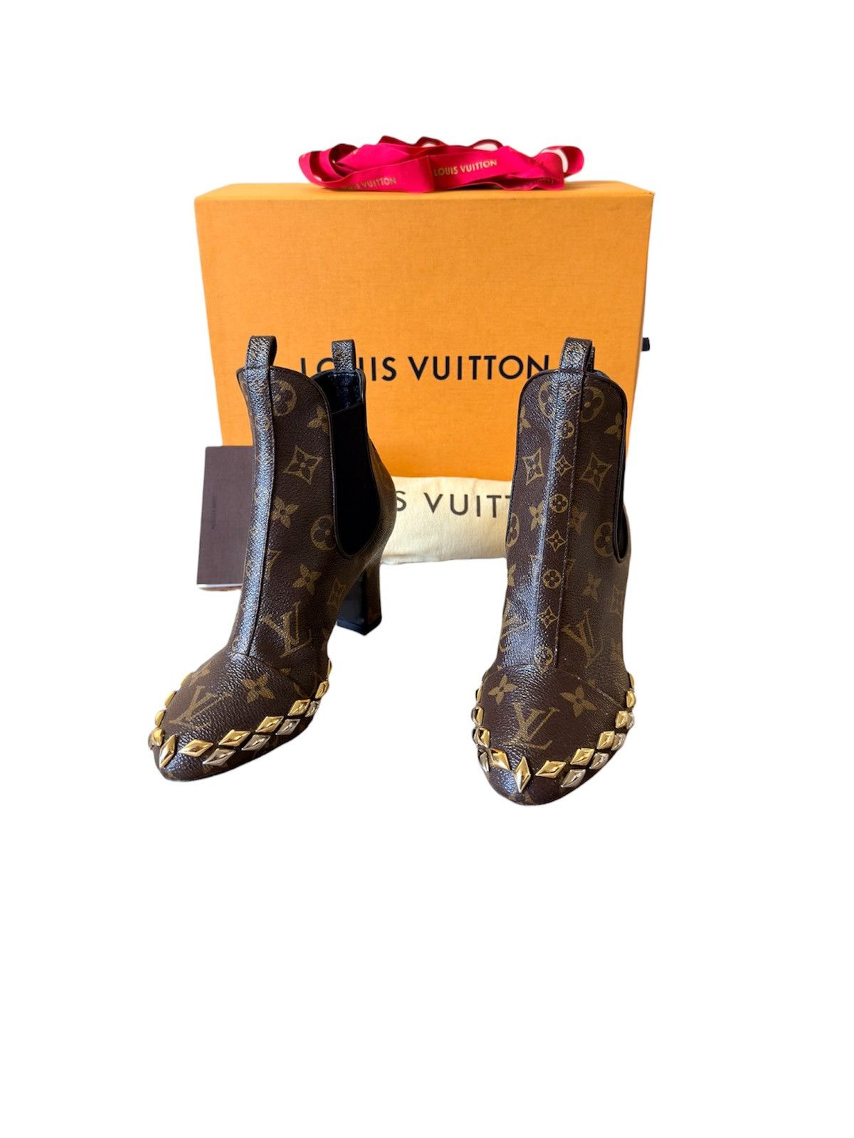 Louis Vuitton Louis Vuitton studded Leather Monogram Ankle Women Boots Size US 4.5 / IT 34.5 - 1 Thumbnail
