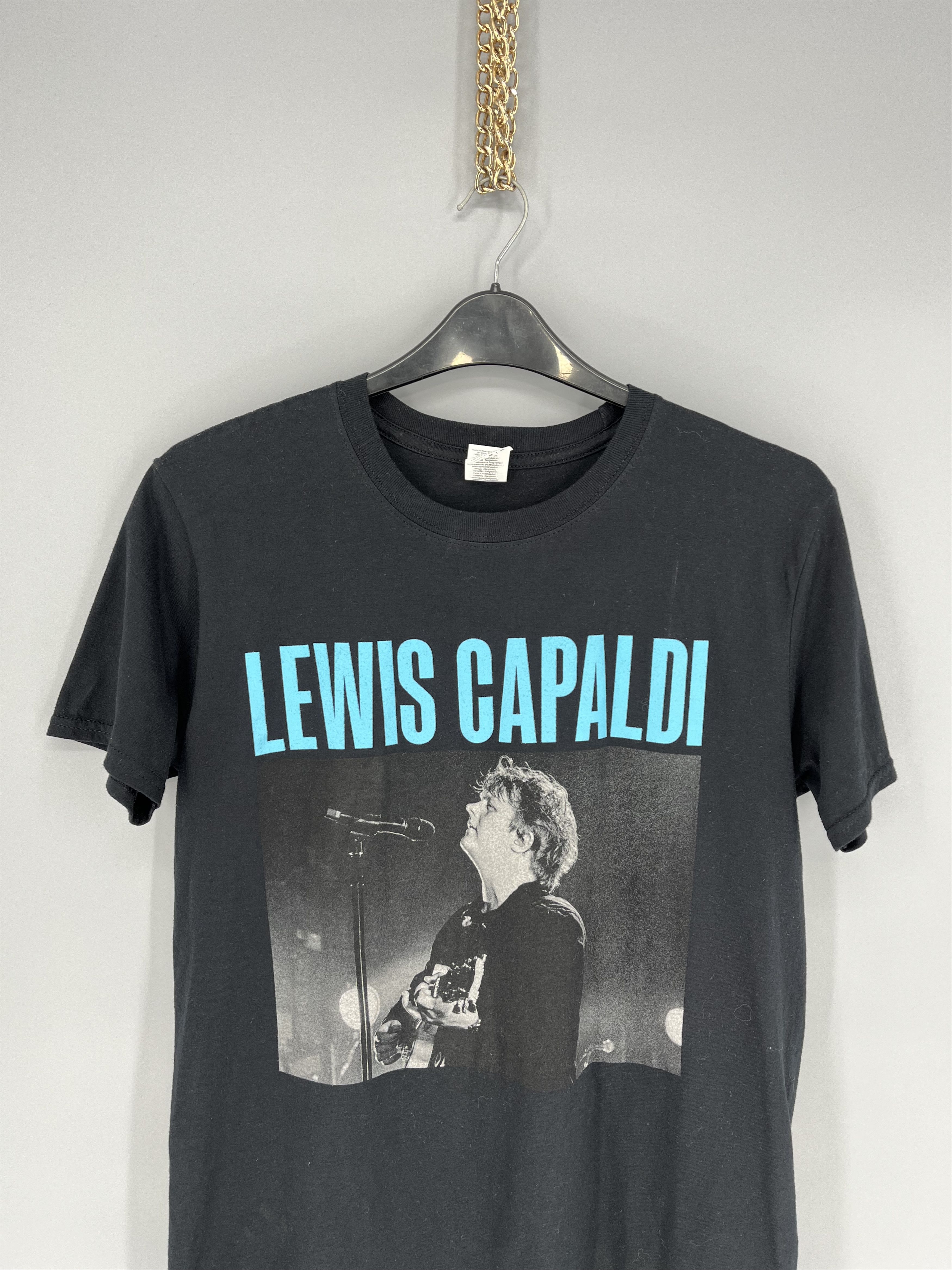Band Tees × Vintage Mens Lewis Capaldi Vintage T-Shirt Band Tee Size M Size US M / EU 48-50 / 2 - 6 Thumbnail