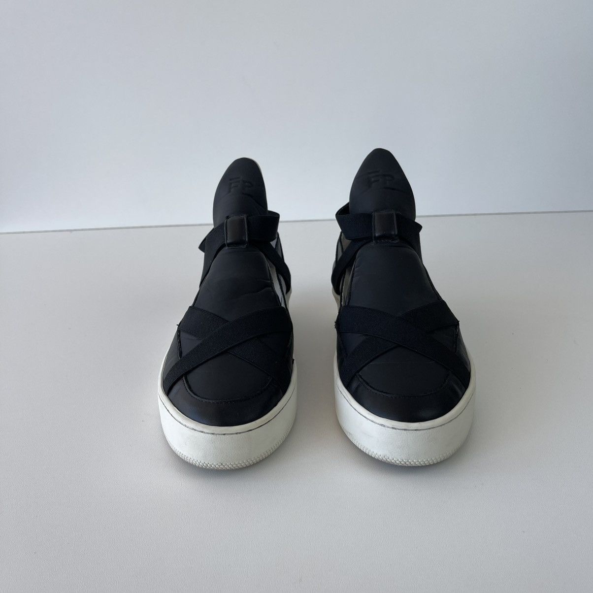 Filling Pieces Filling Pieces Spring ‘17 Livia Strap Leather Sneakers Black Size US 7 / IT 37 - 3 Thumbnail