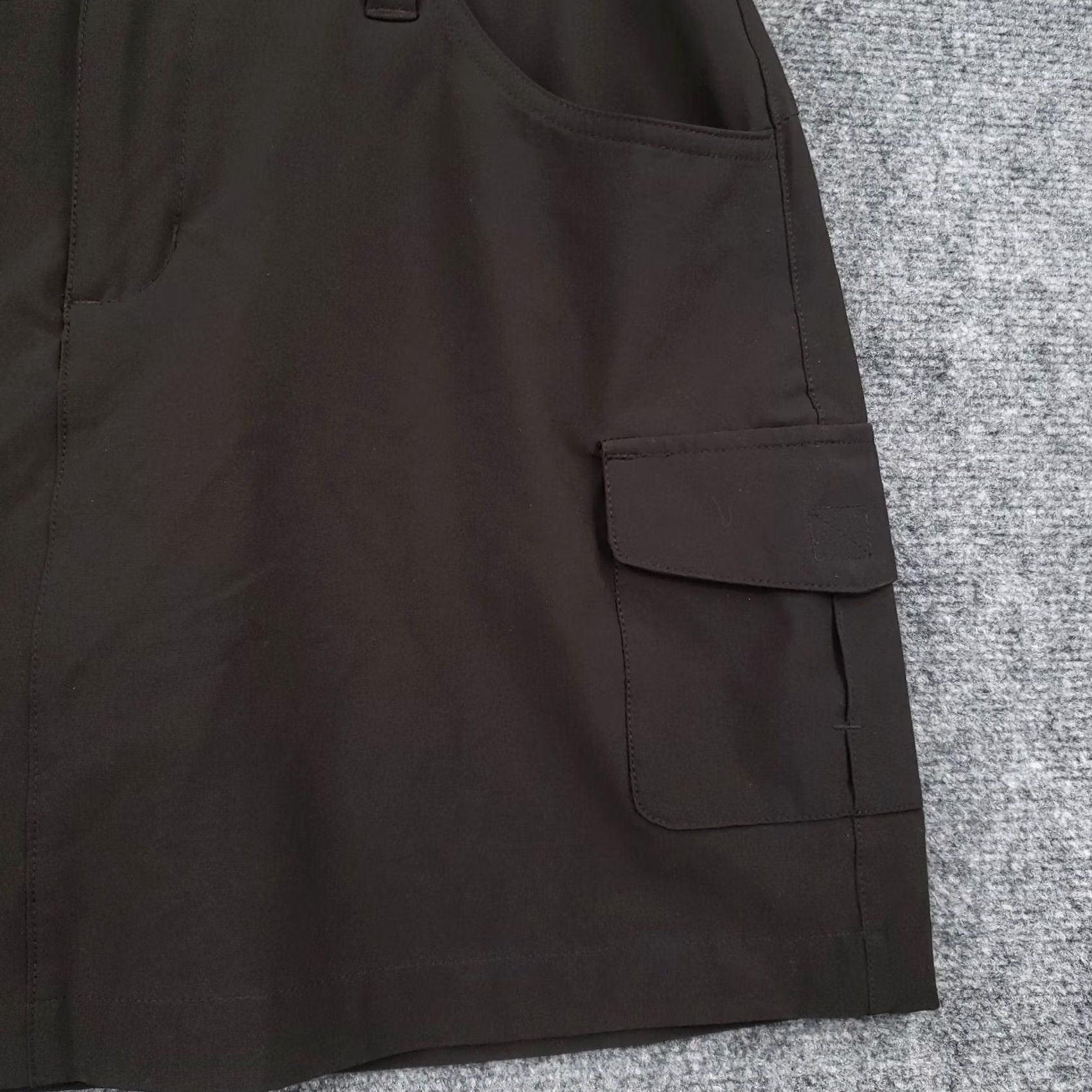 Eddie Bauer Eddie Bauer Skort Womens Black Performance Cargo Golf Tennis Hiking Size 8 Size 30" / US 8 / IT 44 - 4 Thumbnail