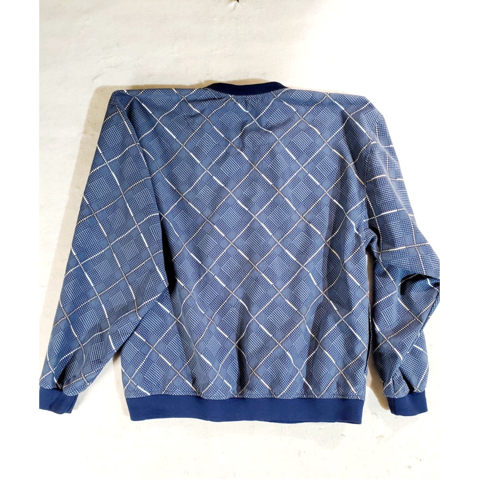 Vintage VINTAGE Boca Classics Club Golf Pullover V-Neck Windbreaker Mens Large Blue/Gold Windbreaker Solid Blue Logo 90s (if applicable) Mens Size US L / EU 52-54 / 3 - 5 Thumbnail