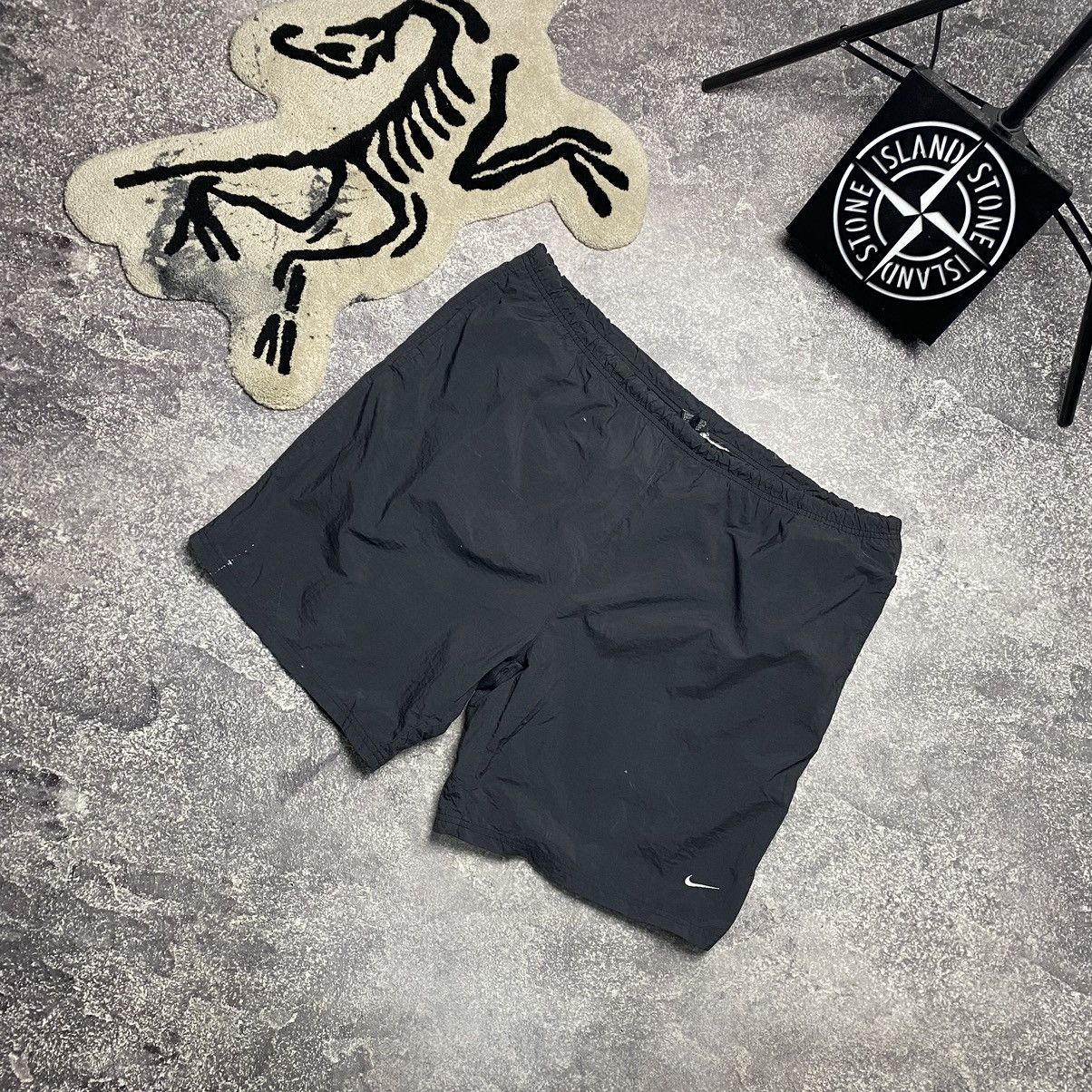 Other Vintage Nike Small Swoosh Nylon 00’s Drill y2k shorts Size US 38 / EU 54 - 1 Thumbnail