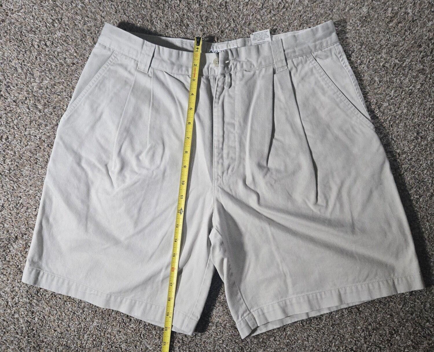 Columbia Khaki Columbia Sportswear Company Pleated Shorts 34 Size US 34 / EU 50 - 7 Thumbnail