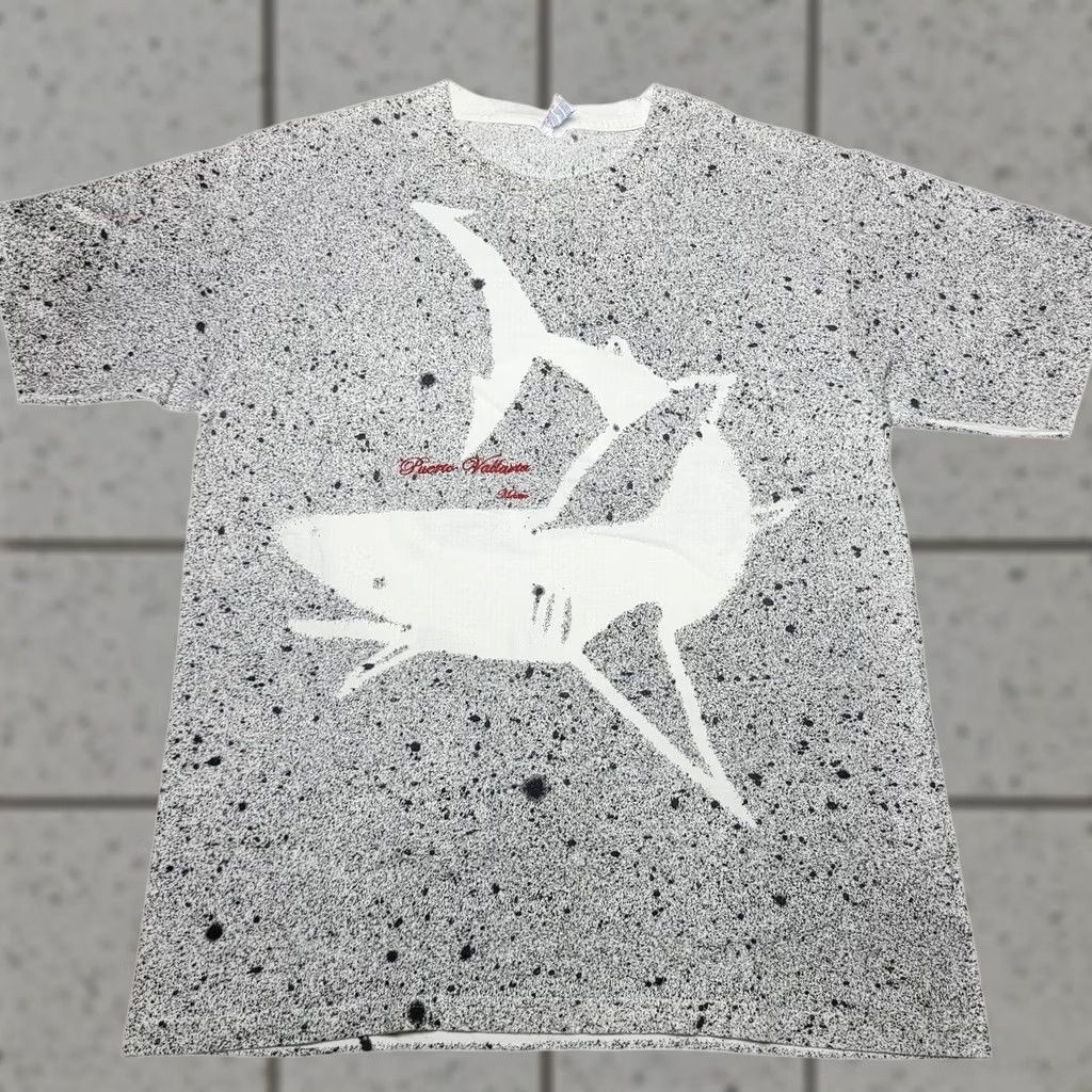 Vintage VINTAGE 90s Puerto Vallarta Mexico All Over Print AOP T-Shirt Men’s Medium Shark Shirt Mens Gray Beach Short Sleeve Size US M / EU 48-50 / 2 - 1 Thumbnail